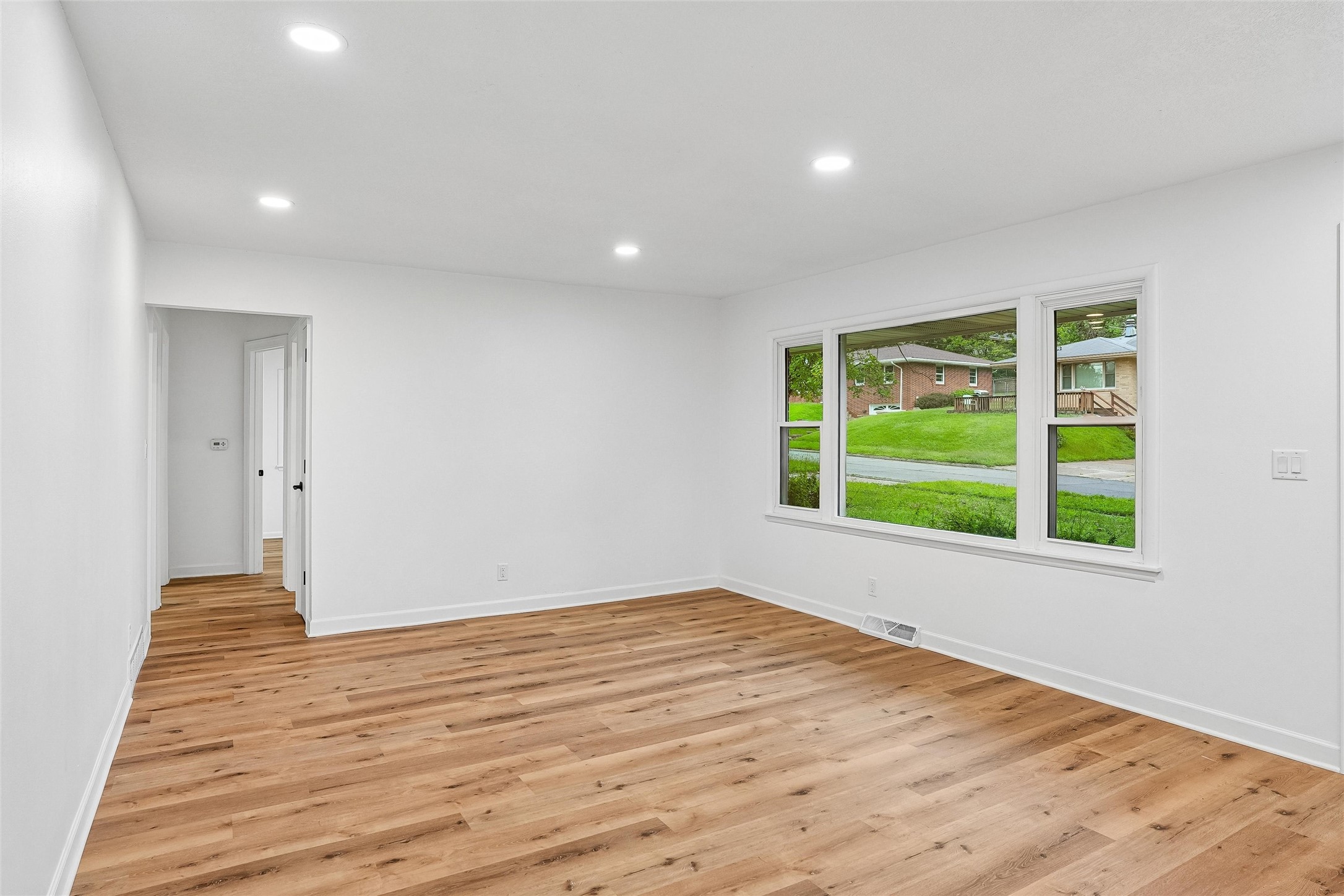 3214 Fairlane Drive Property Photo 2