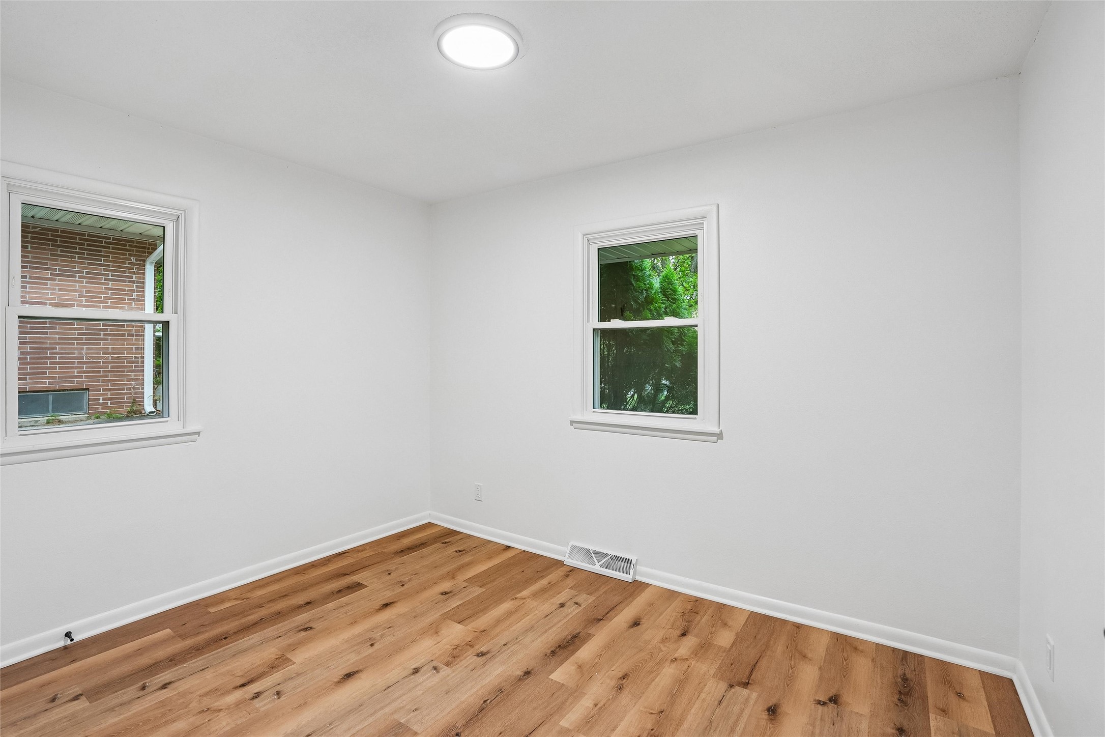 3214 Fairlane Drive Property Photo 8
