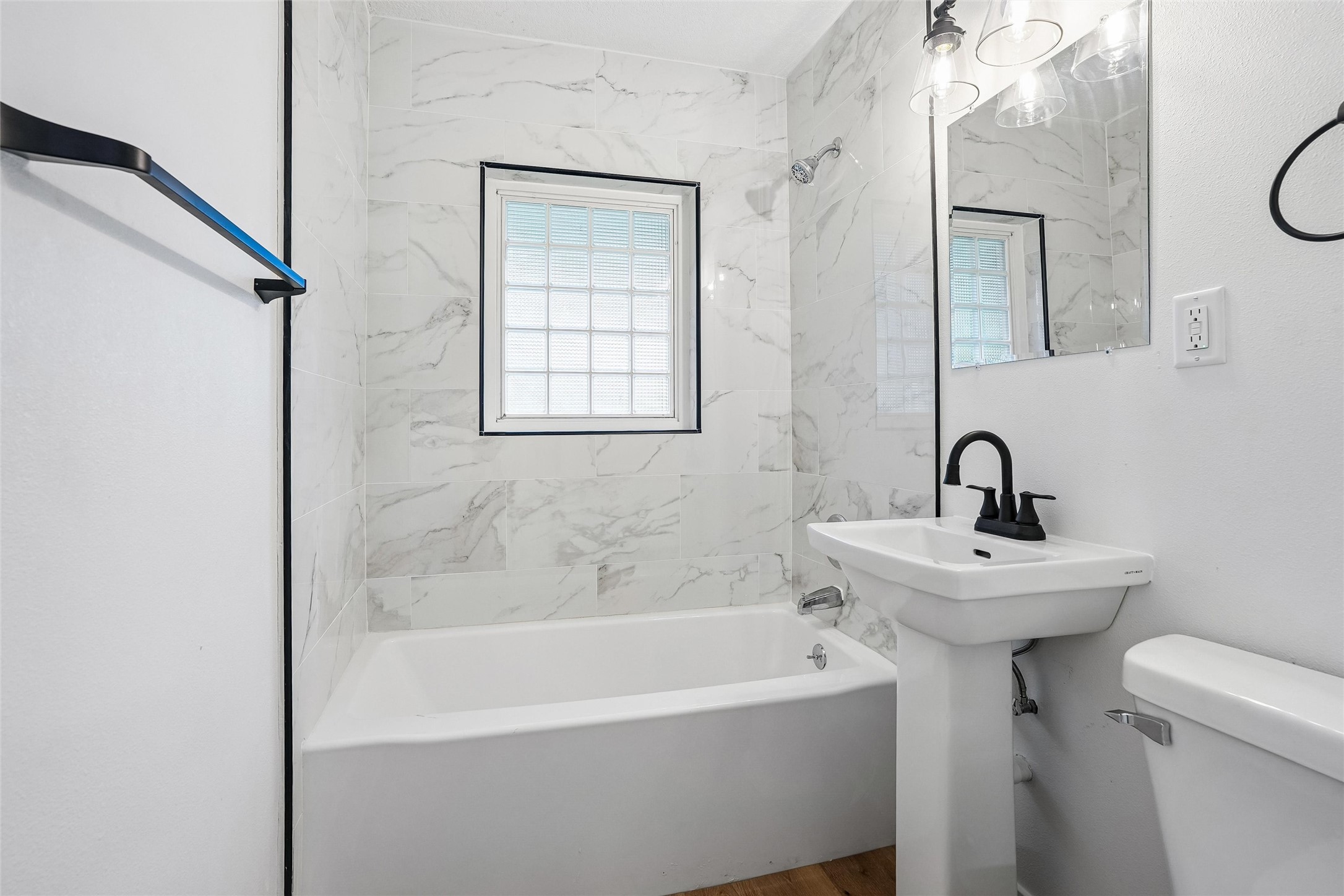 3214 Fairlane Drive Property Photo 10