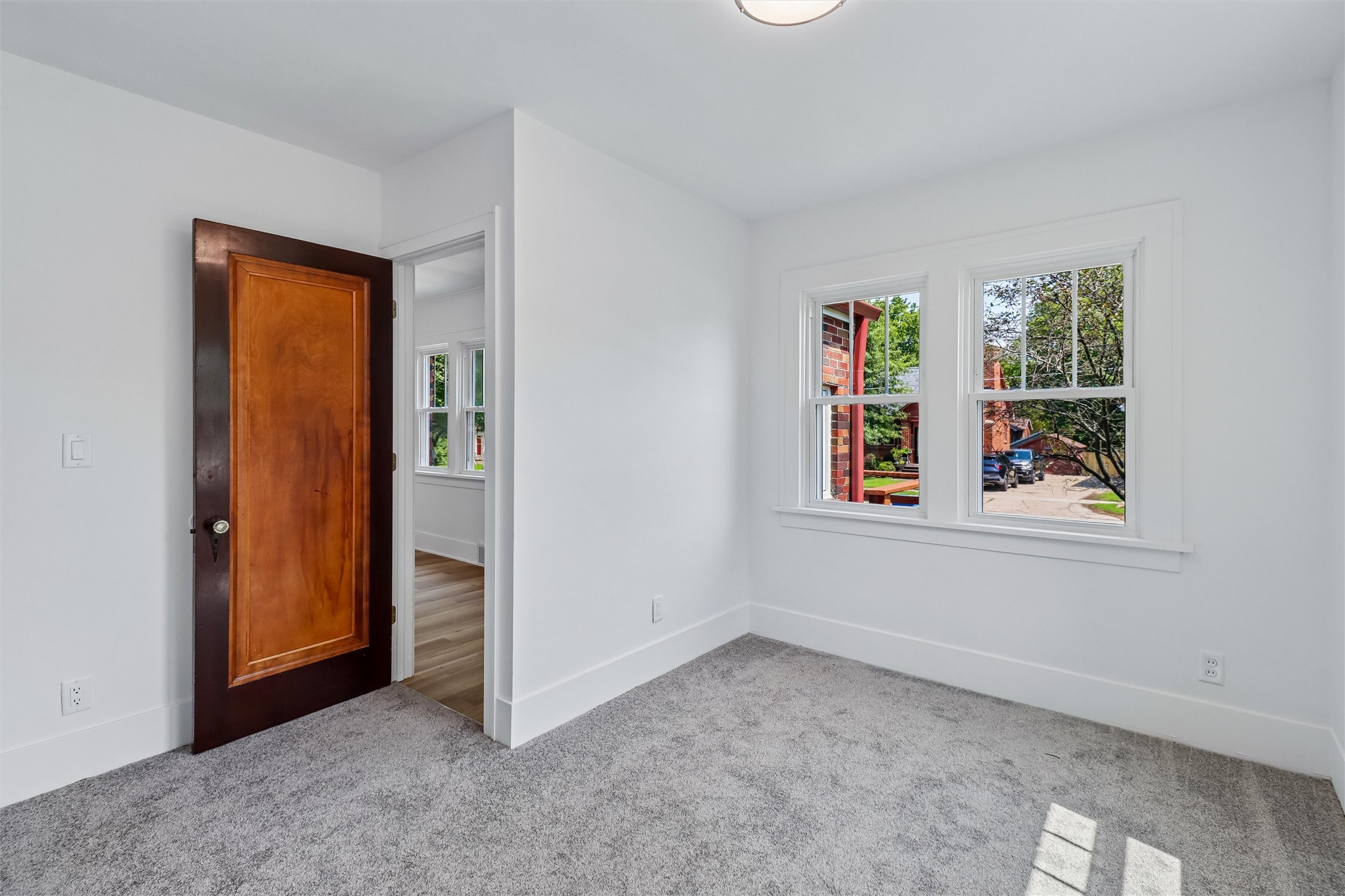 1546 29th Street Property Photo 7