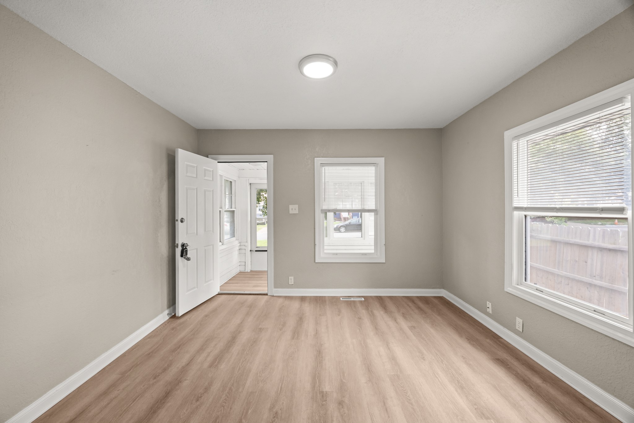 1344 Hutton Street Property Photo 7