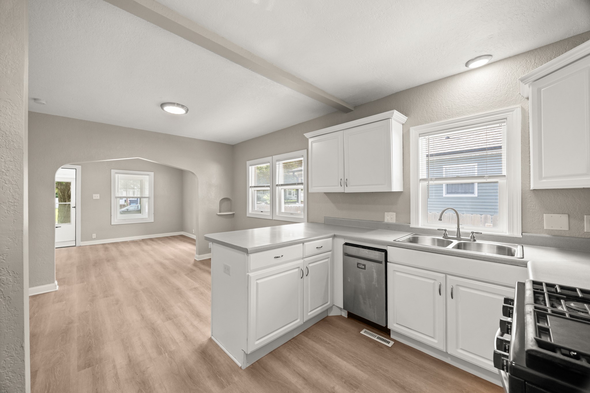1344 Hutton Street Property Photo 10