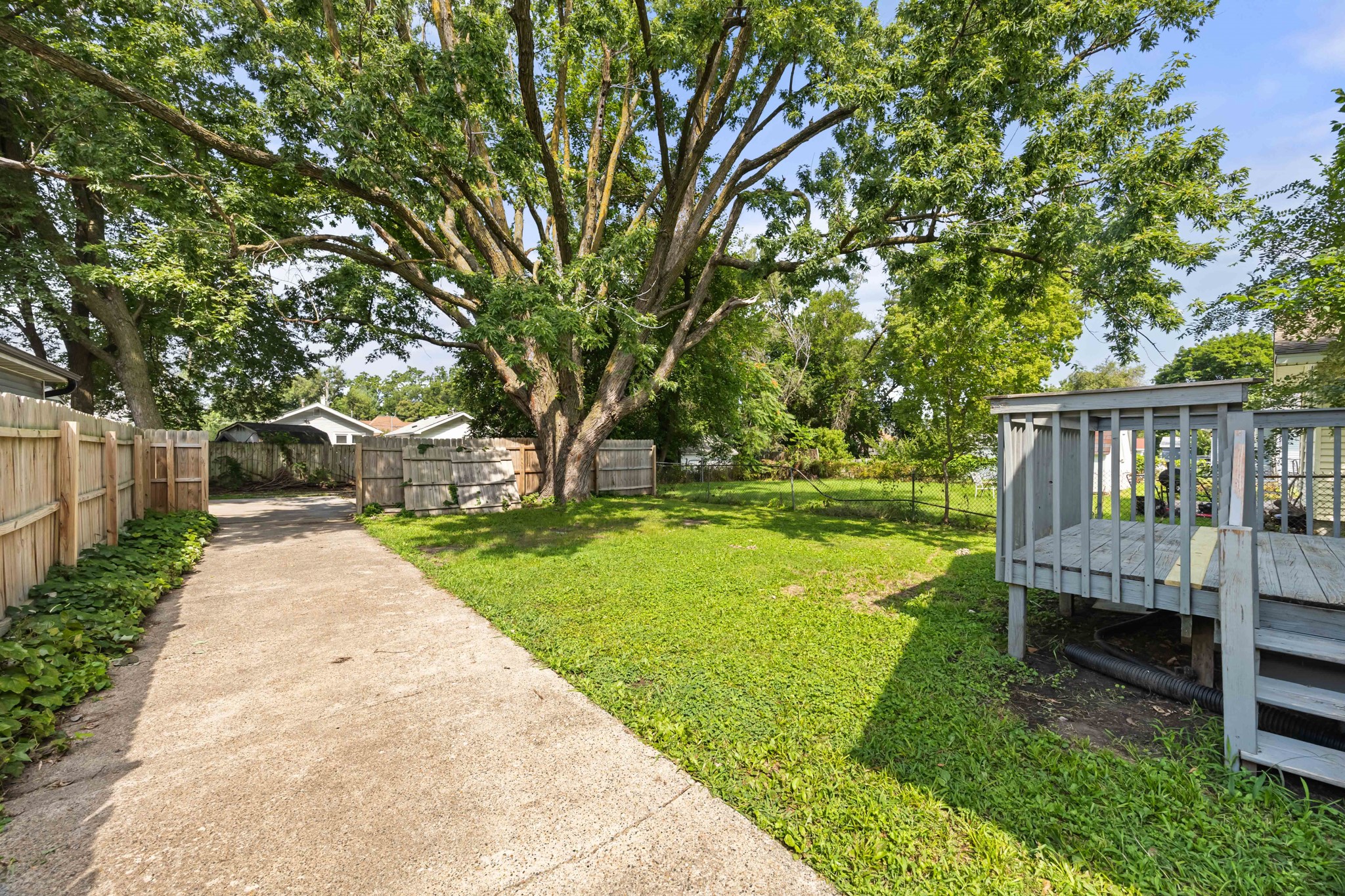 1344 Hutton Street Property Photo 27