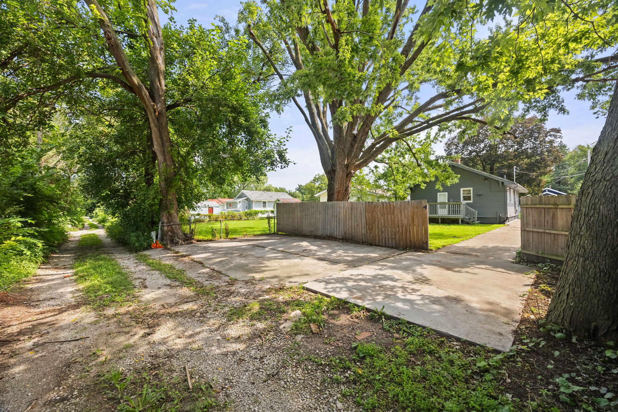 1344 Hutton Street Property Photo 28