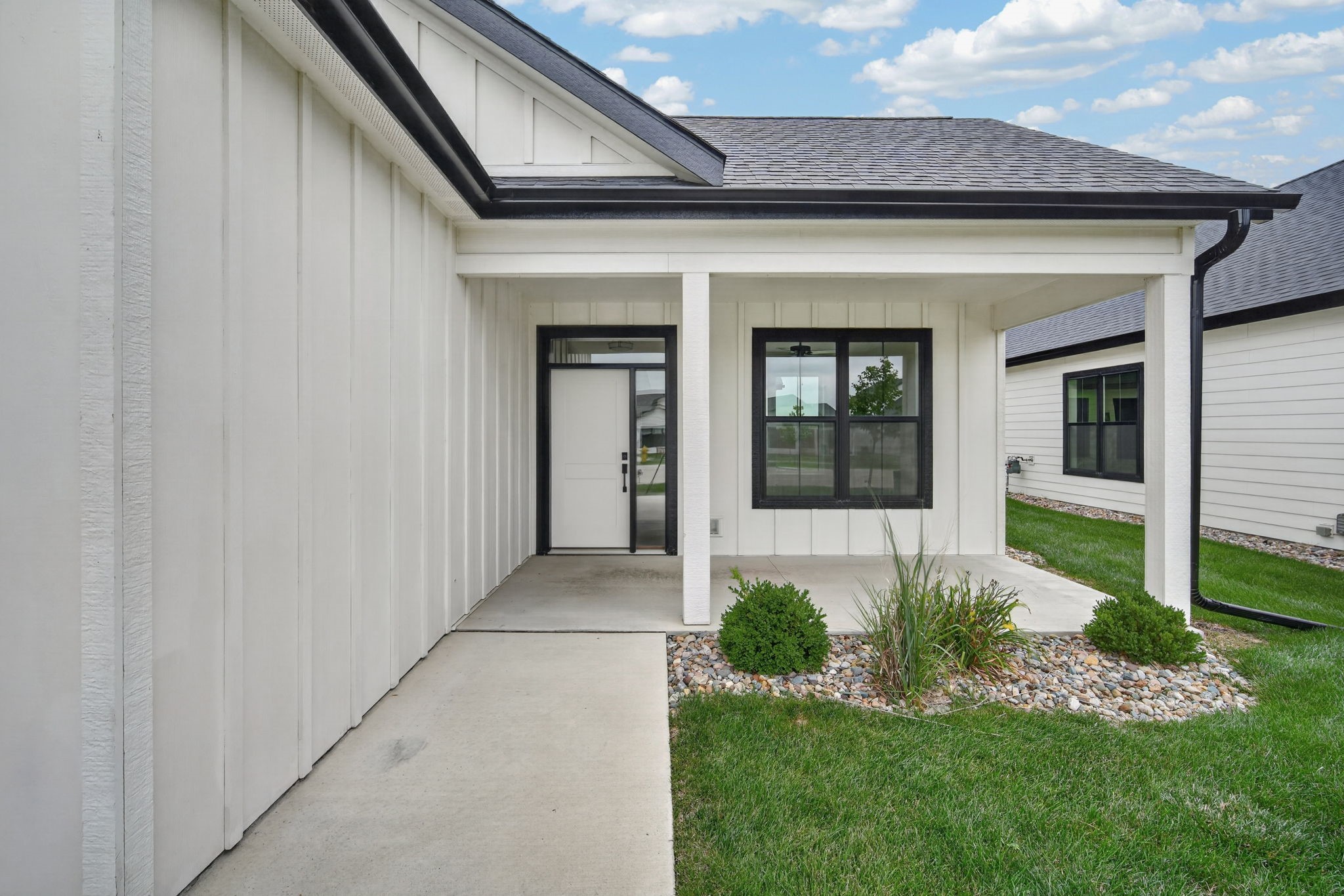 18309 Dooley Drive Property Photo 3
