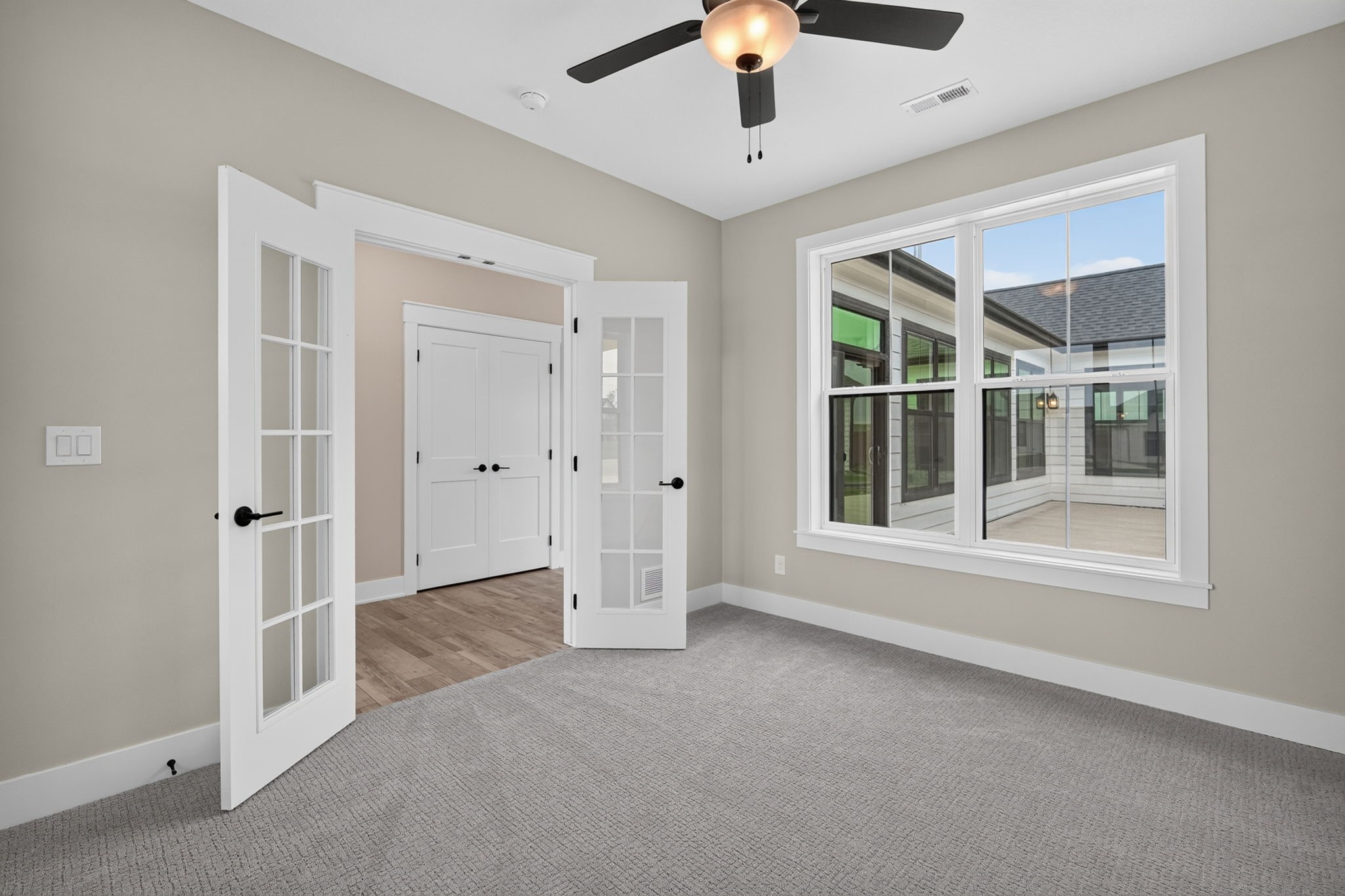 18309 Dooley Drive Property Photo 7