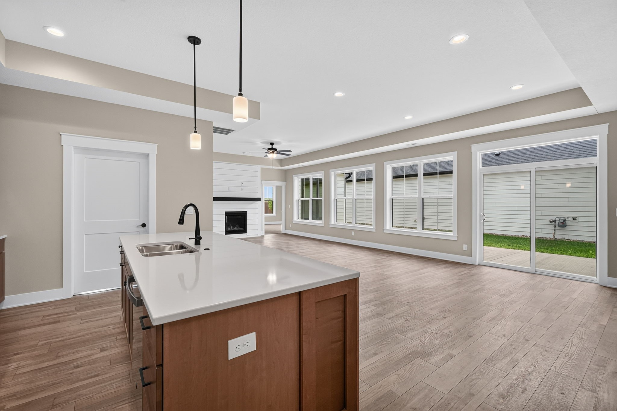 18309 Dooley Drive Property Photo 8