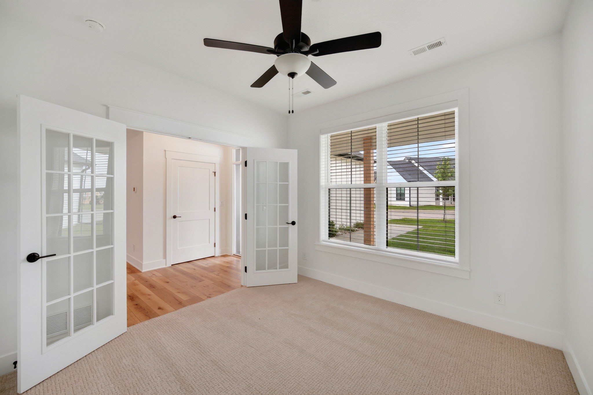 18124 Iltis Lane Property Photo 4