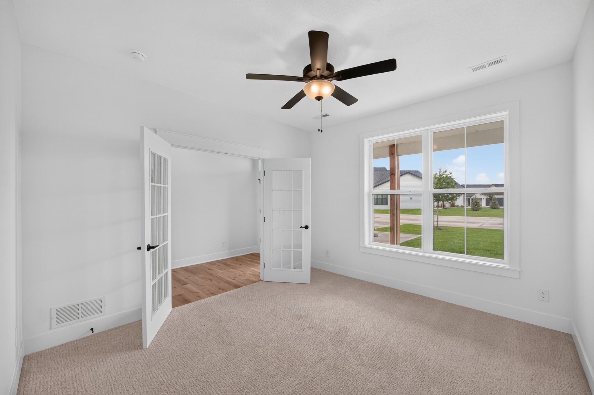 18100 Iltis Lane Property Photo 5