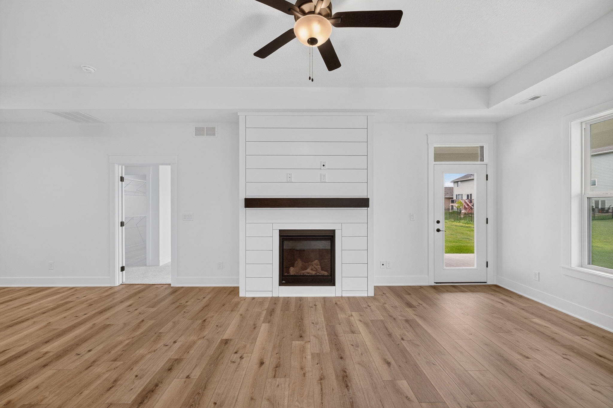 18100 Iltis Lane Property Photo 16