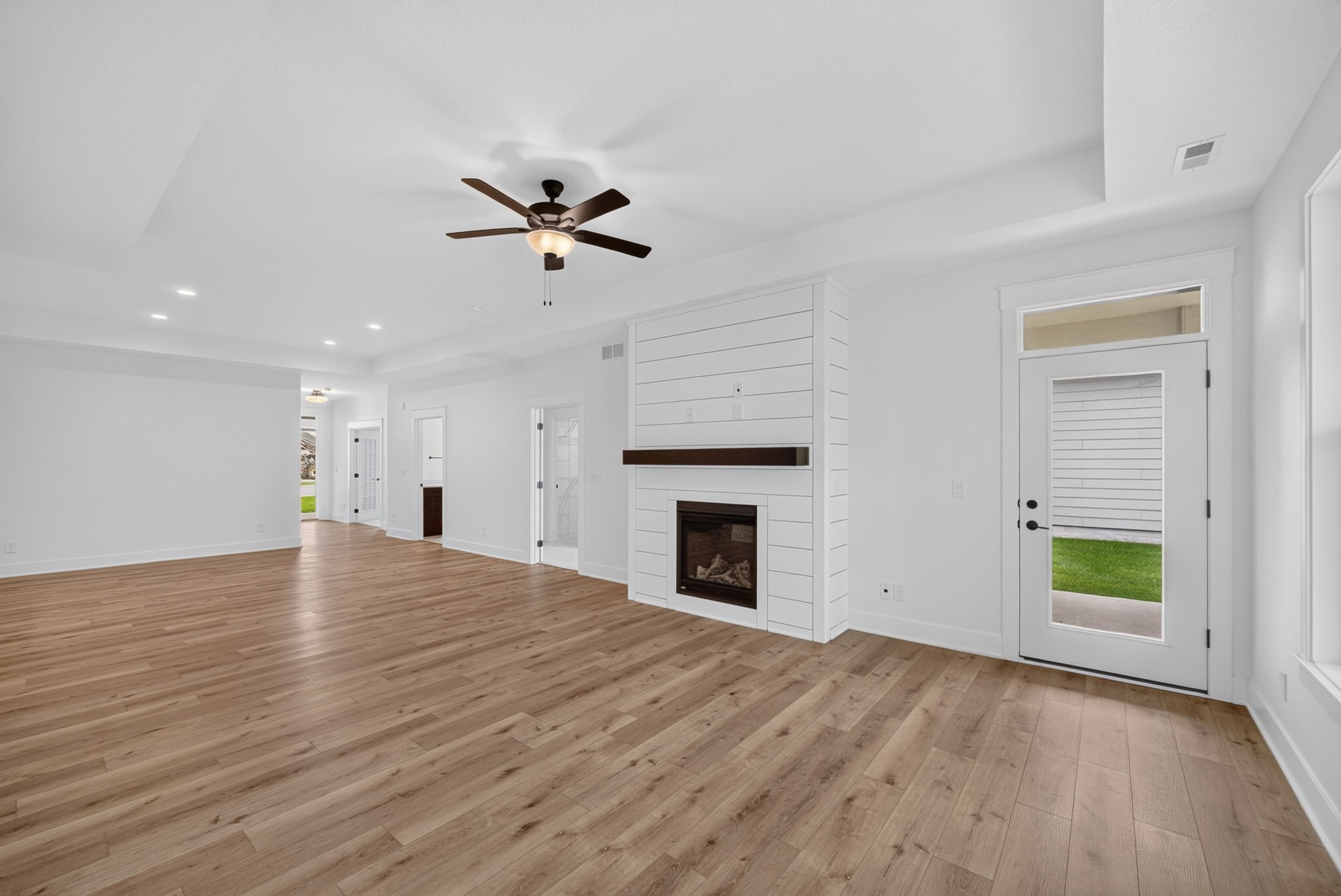 18100 Iltis Lane Property Photo 17