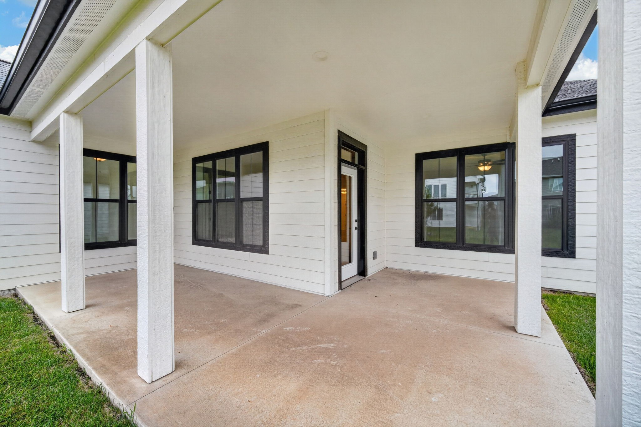 18100 Iltis Lane Property Photo 27