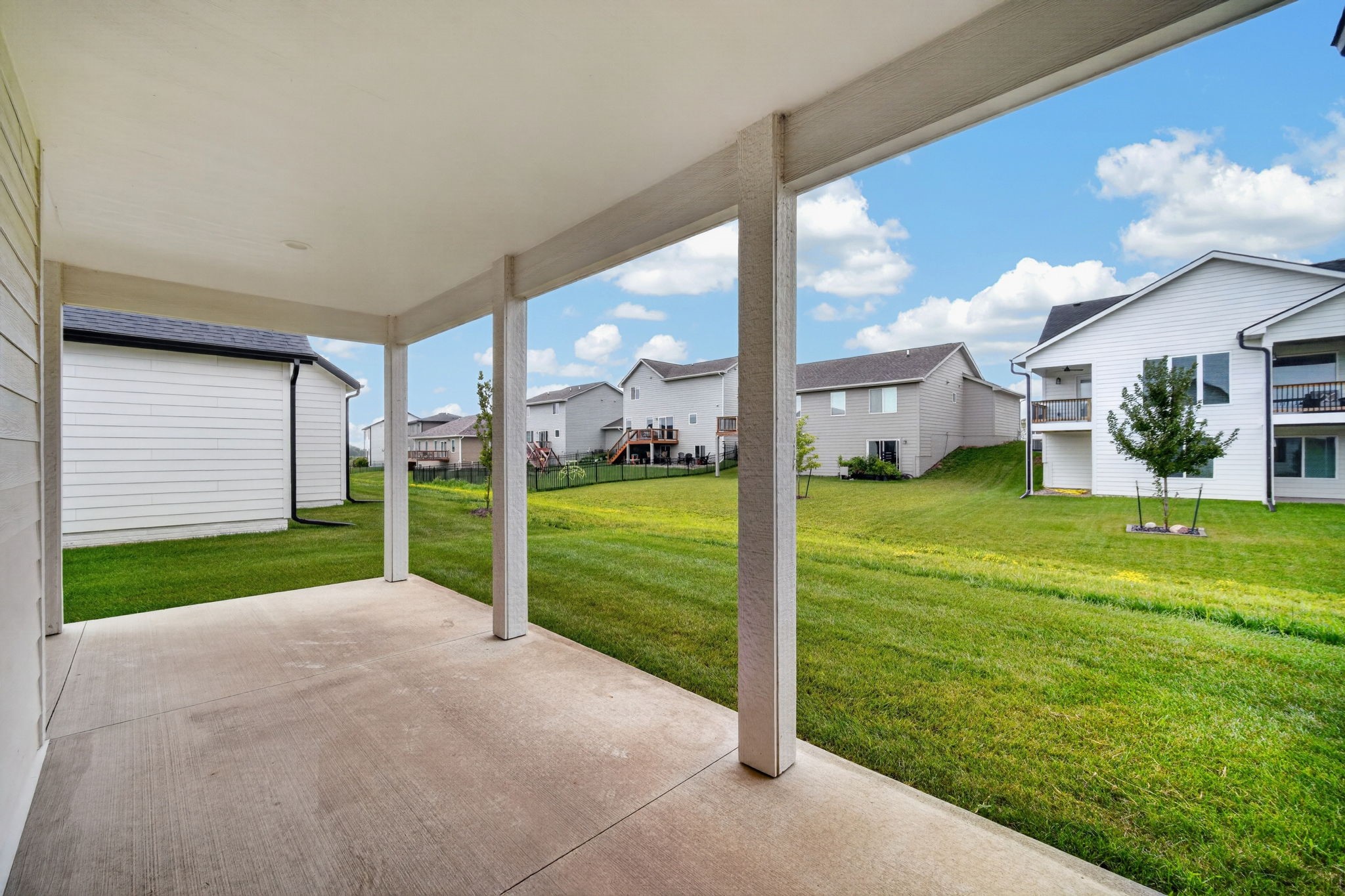 18100 Iltis Lane Property Photo 28