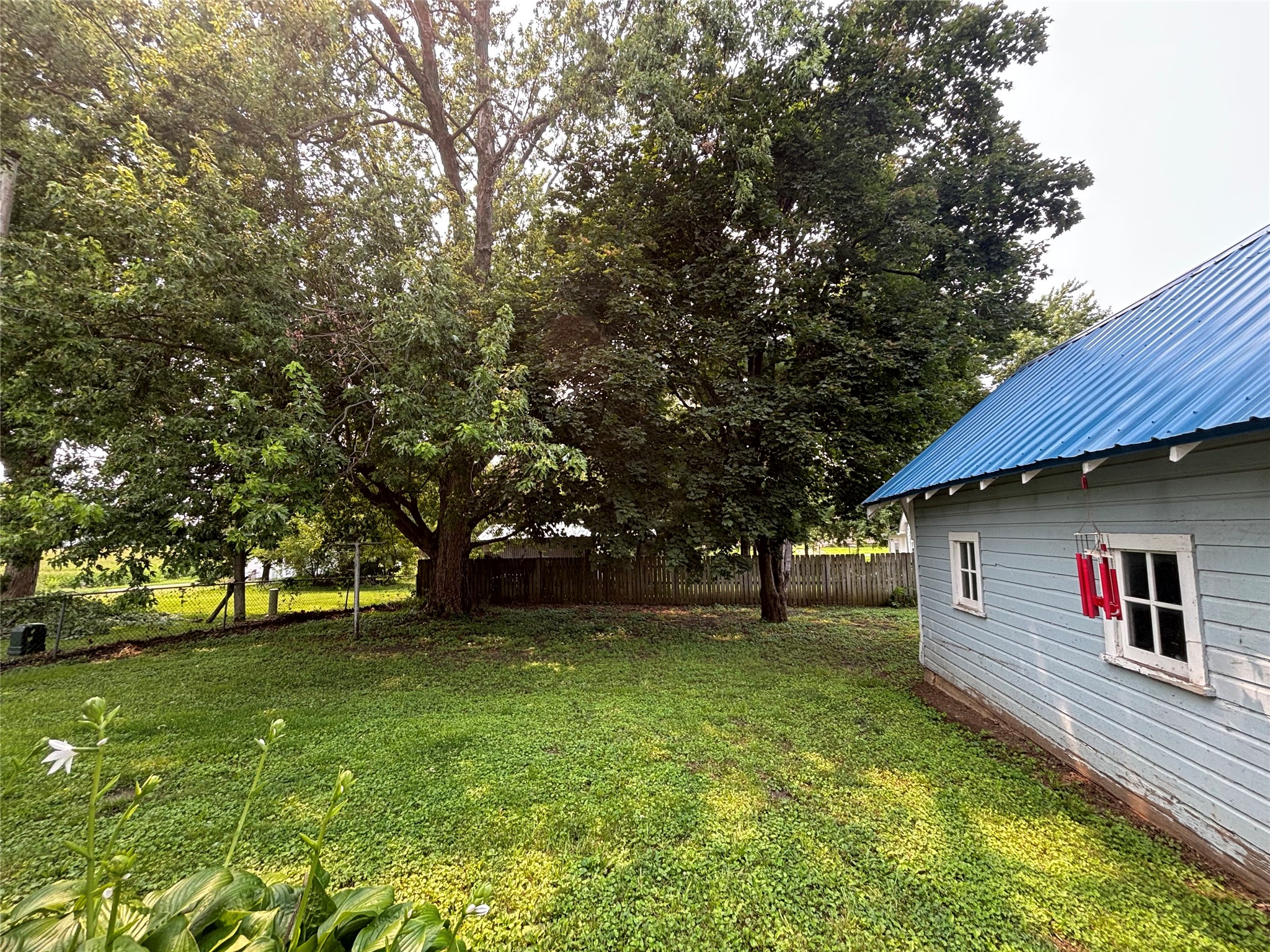603 3rd Street Property Photo 4