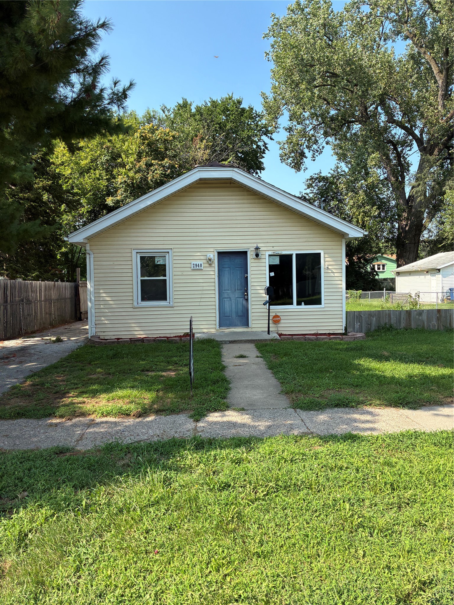 2940 Dubuque Avenue Property Photo 1