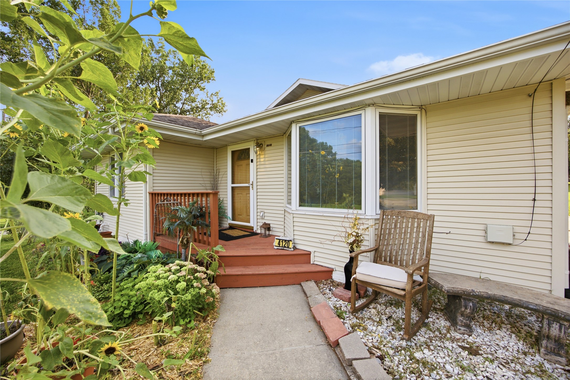 4120 Colfax Avenue Property Photo 8