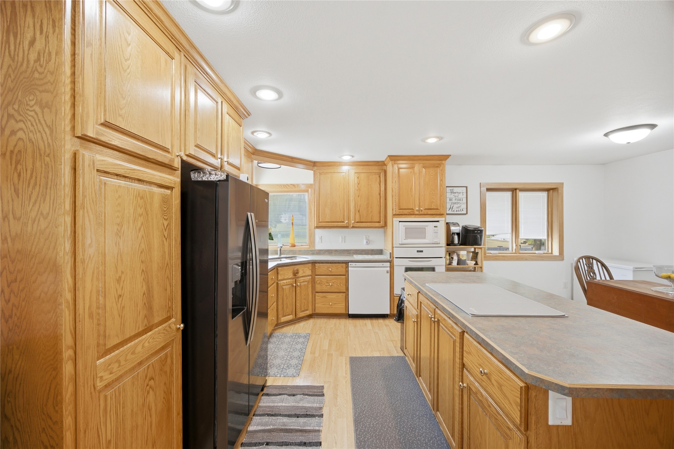 4120 Colfax Avenue Property Photo 14