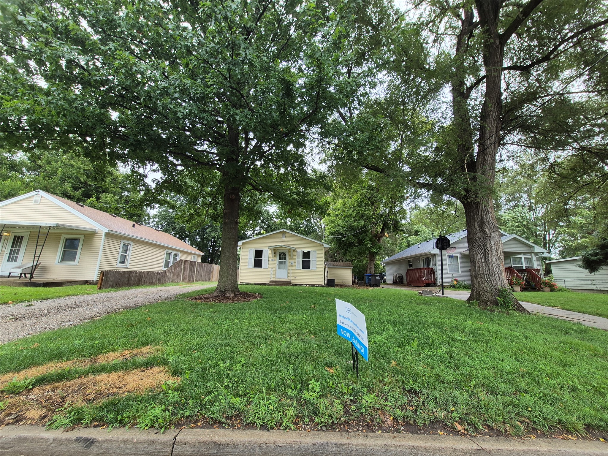 1321 E 27th Street Property Photo 1