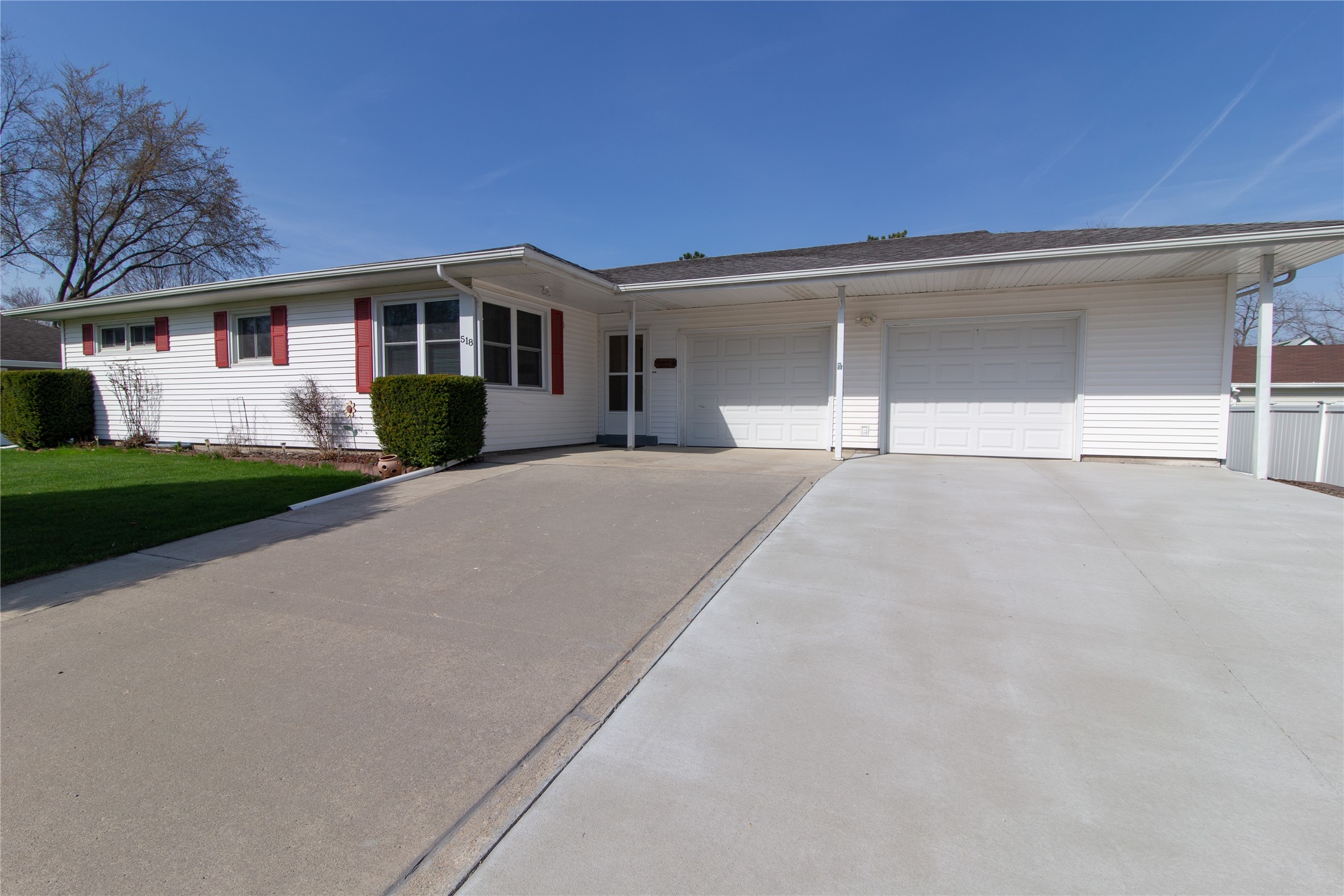 518 6th Street Property Photo 1