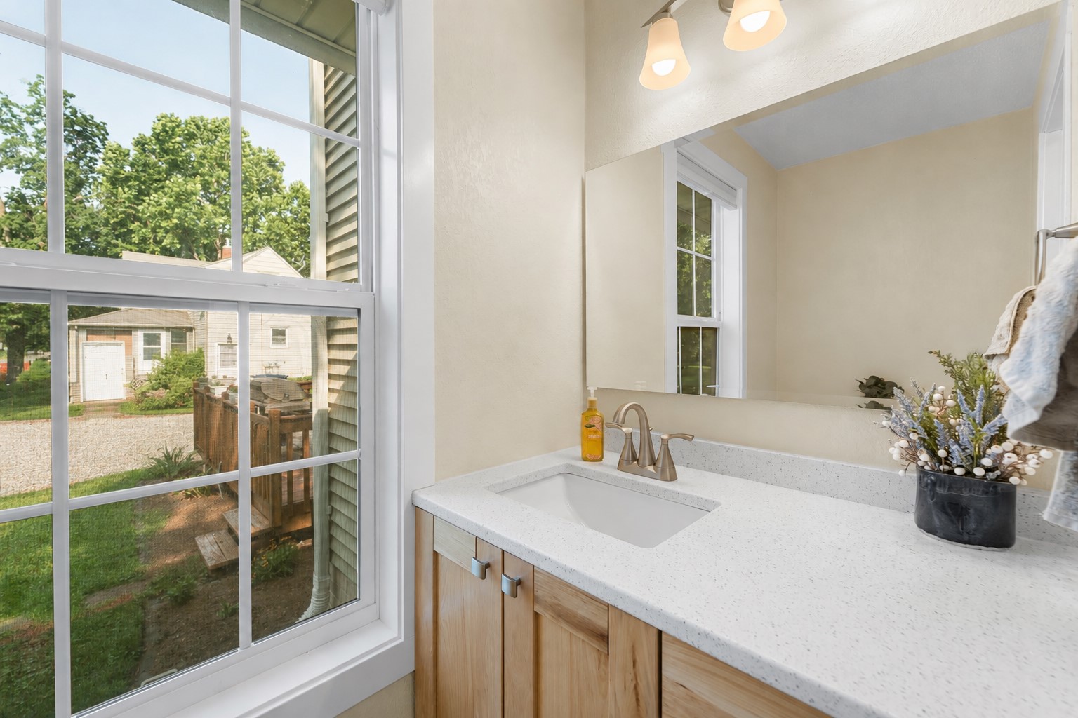 417 10th Street Property Photo 8