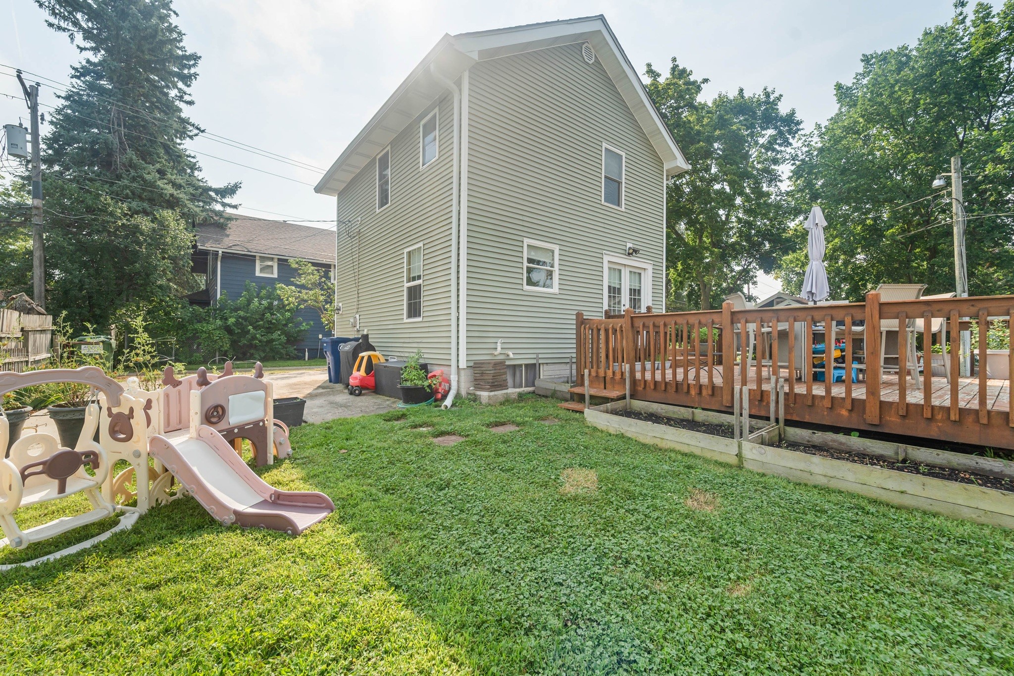 417 10th Street Property Photo 26