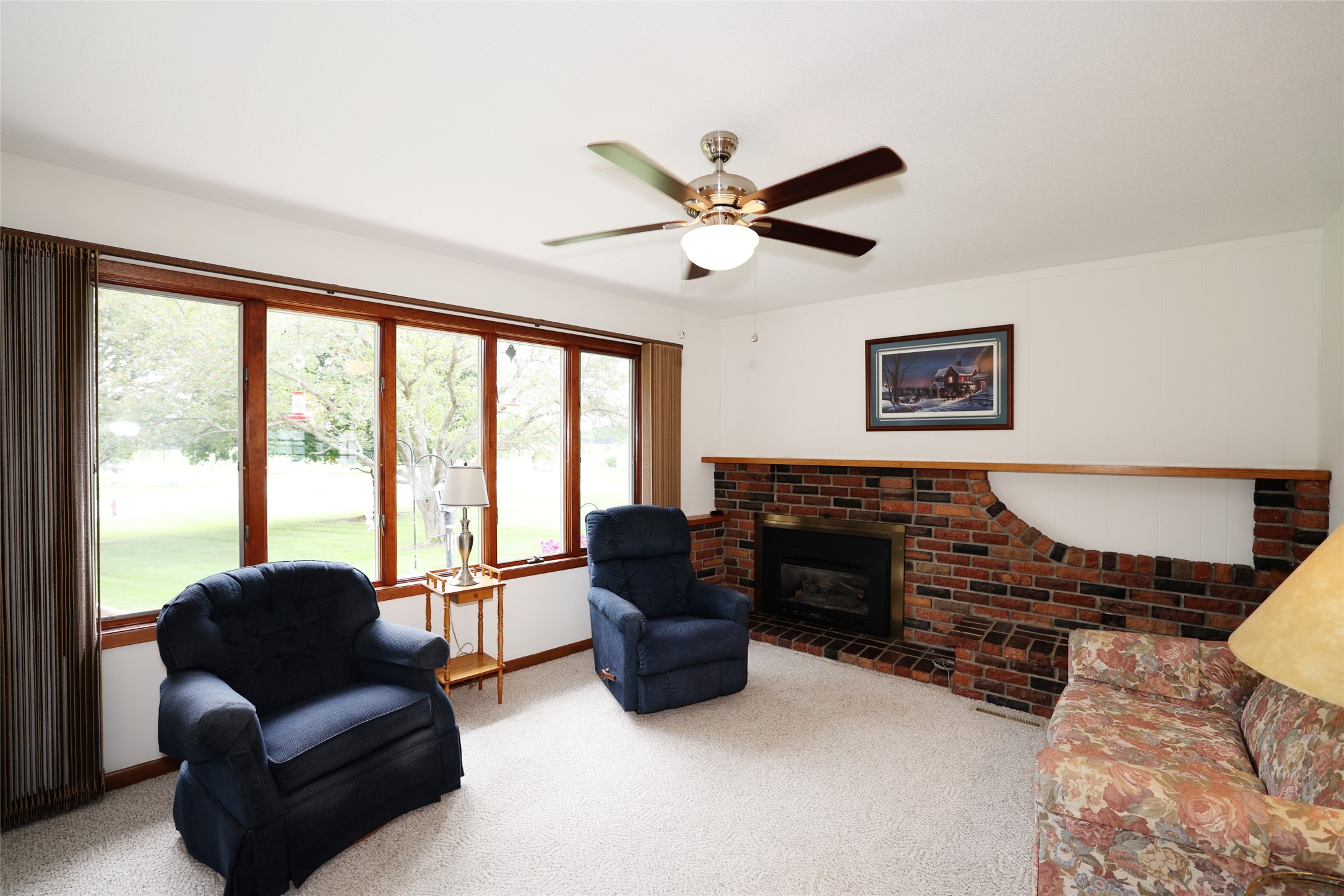 349 Sw Ringold Street Property Photo 5