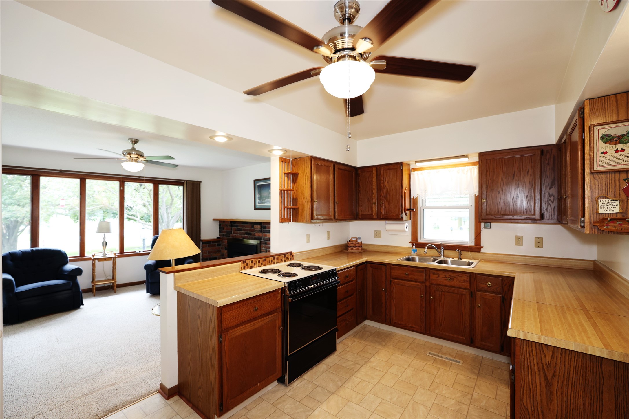 349 Sw Ringold Street Property Photo 8