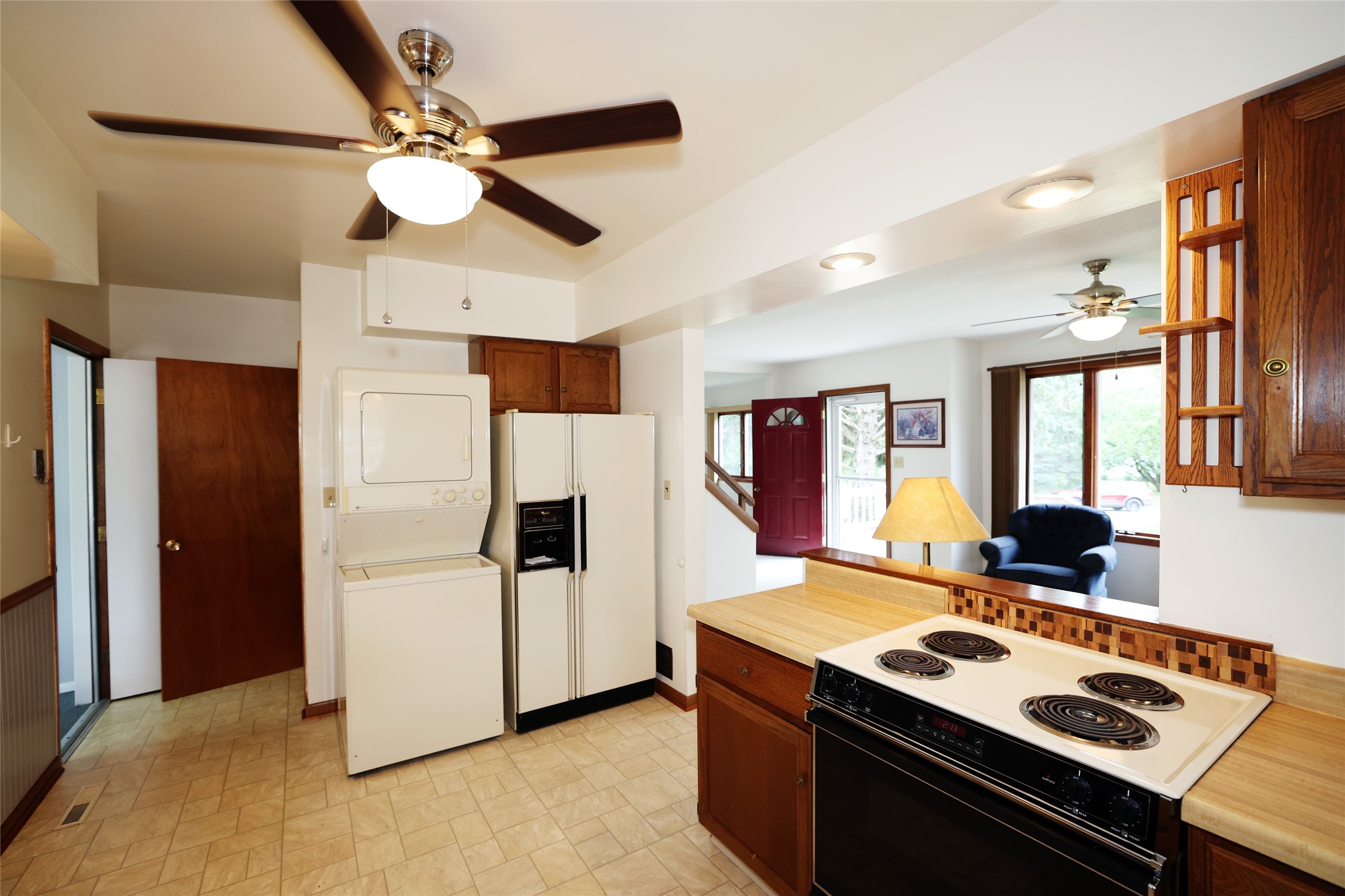 349 Sw Ringold Street Property Photo 9