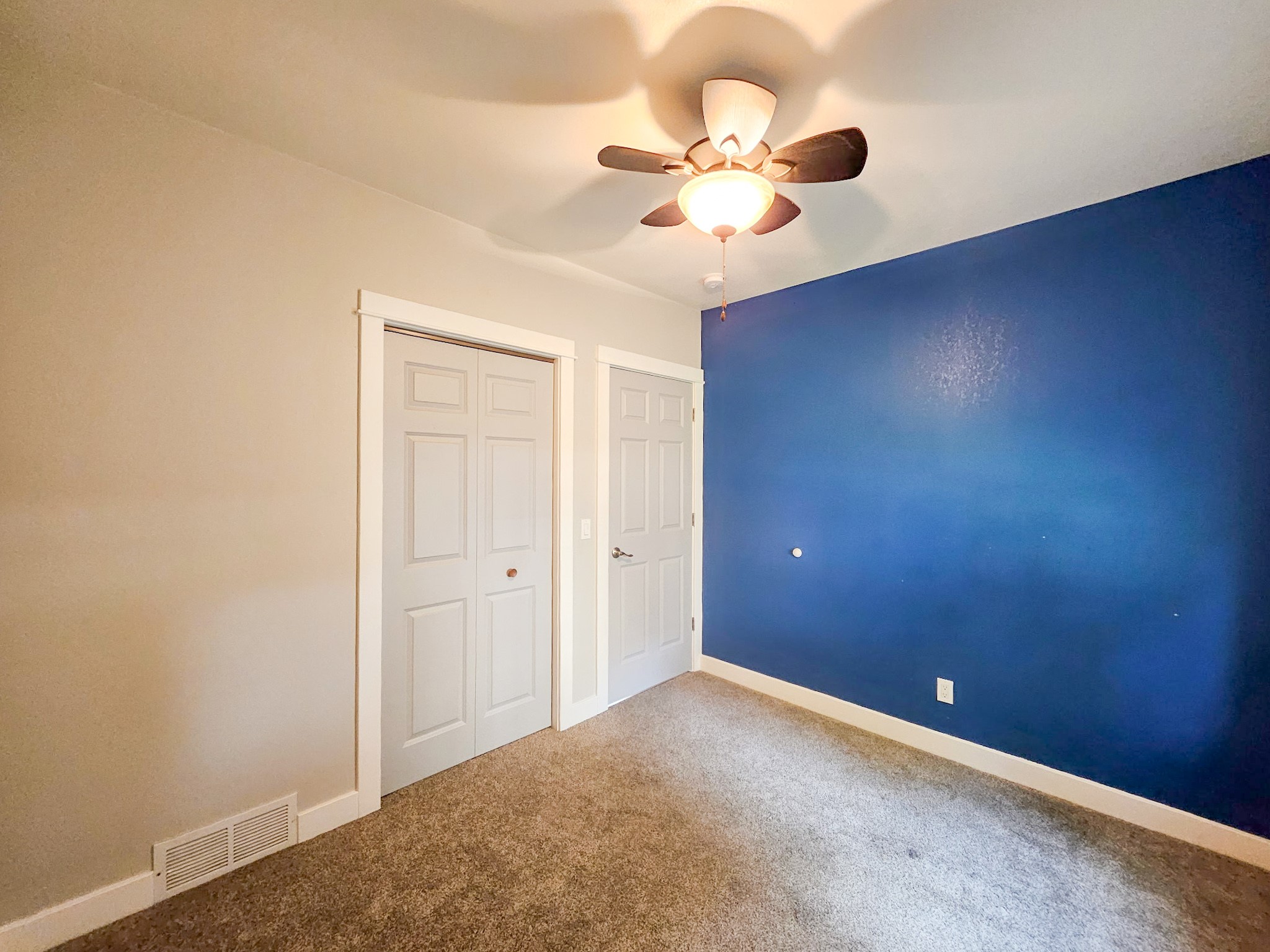 2009 Story Street Property Photo 15