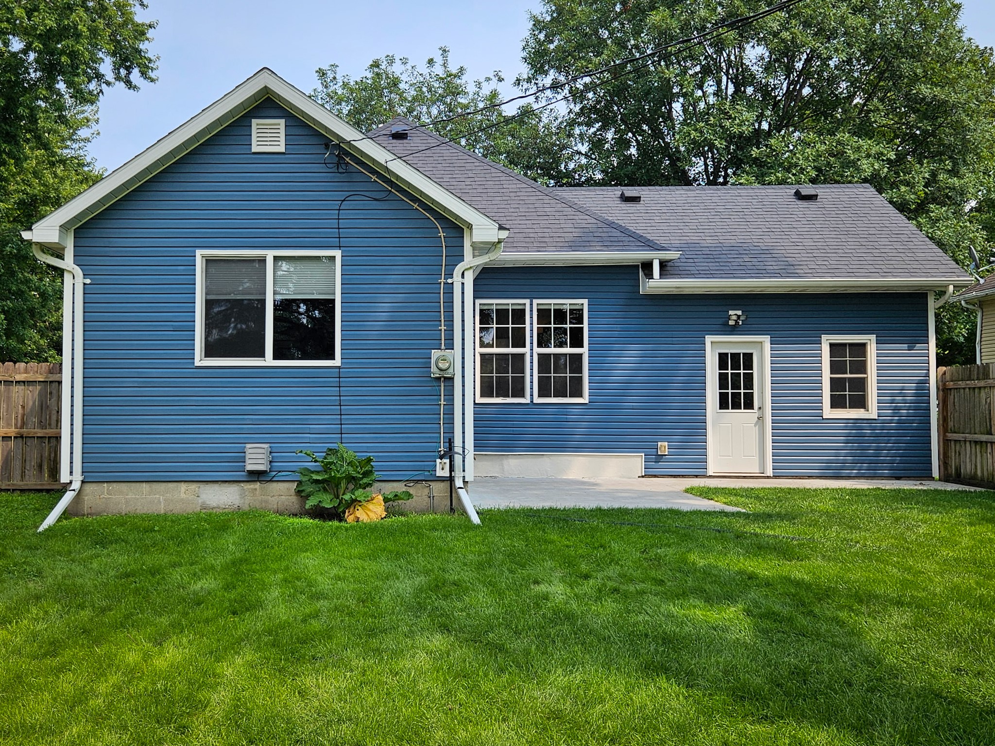 2009 Story Street Property Photo 17