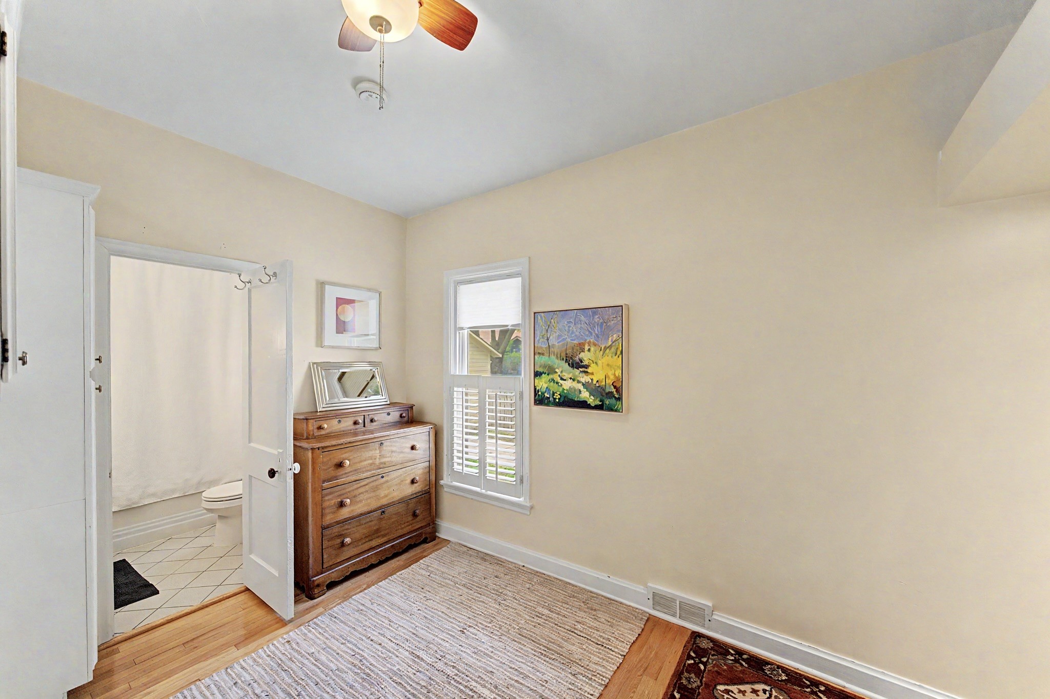 821 Clark Avenue Property Photo 8