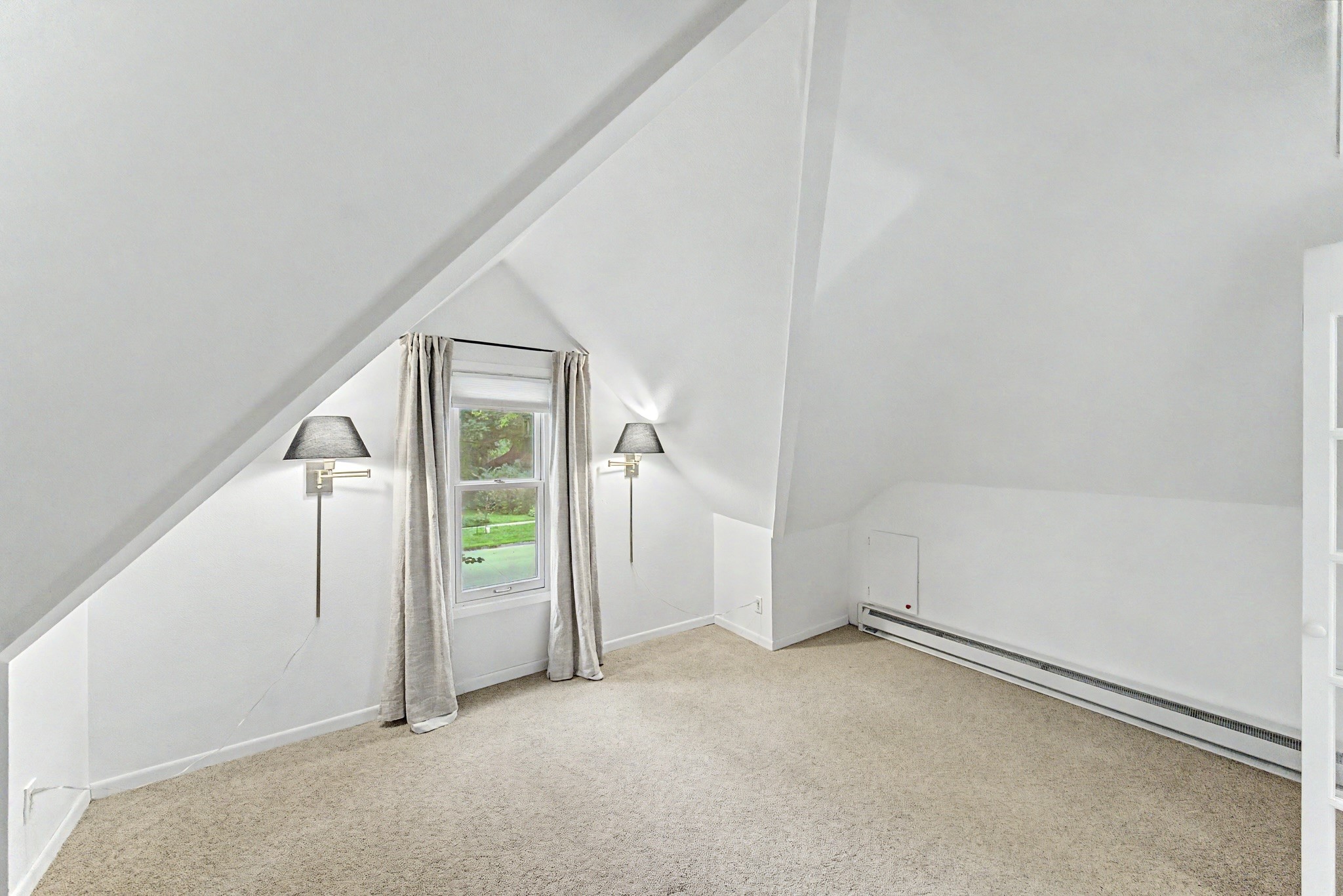 821 Clark Avenue Property Photo 16