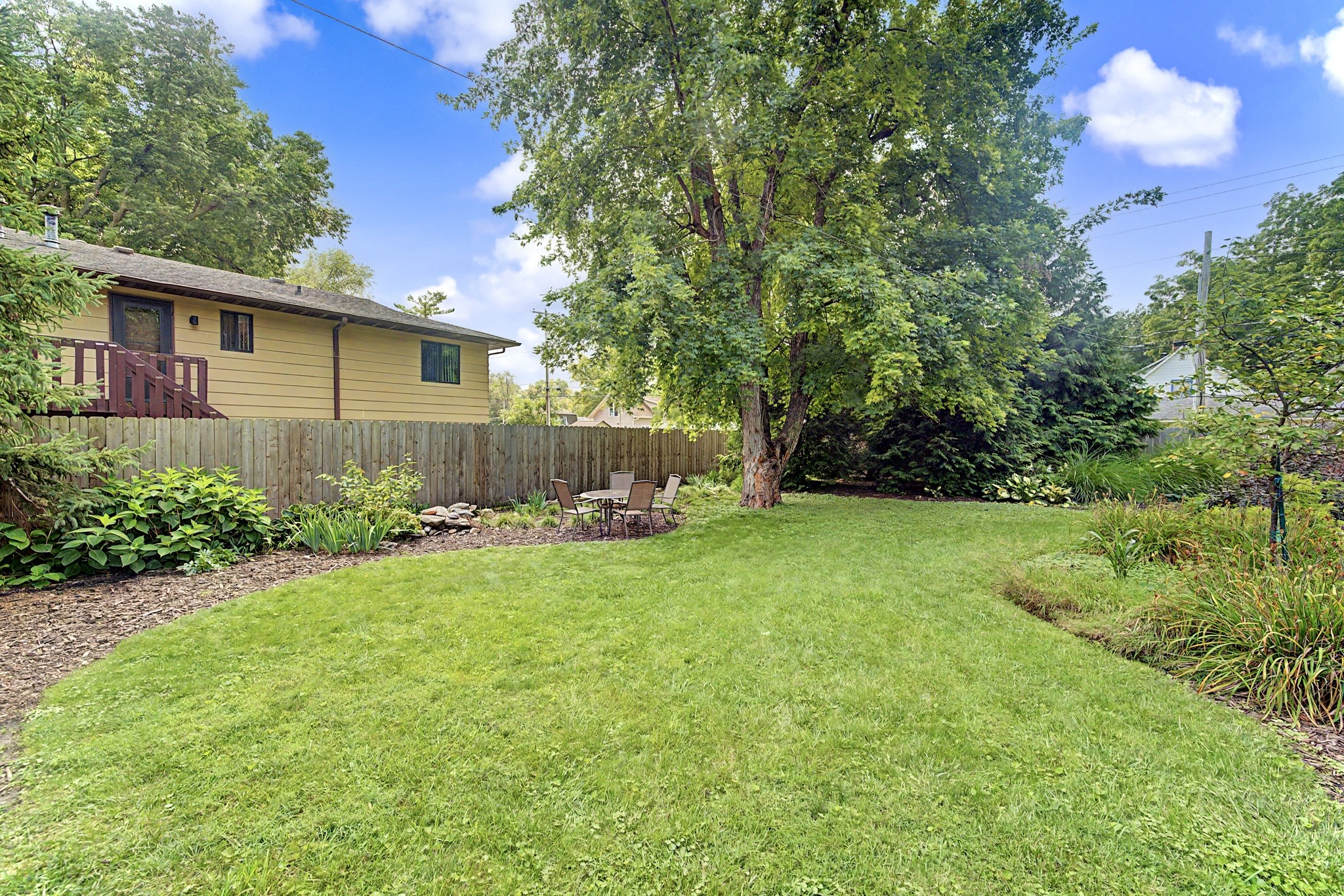 821 Clark Avenue Property Photo 25