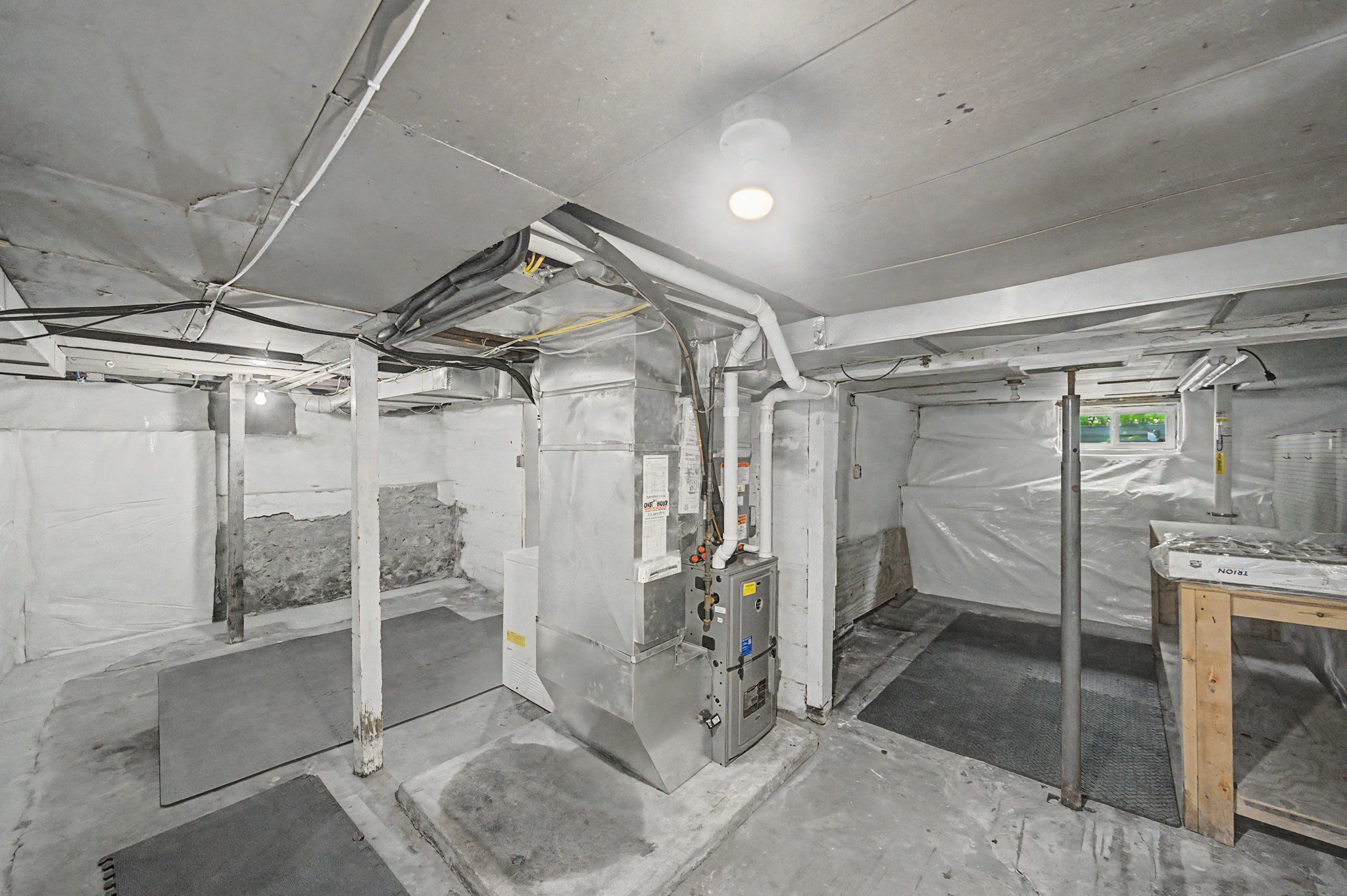 821 Clark Avenue Property Photo 29