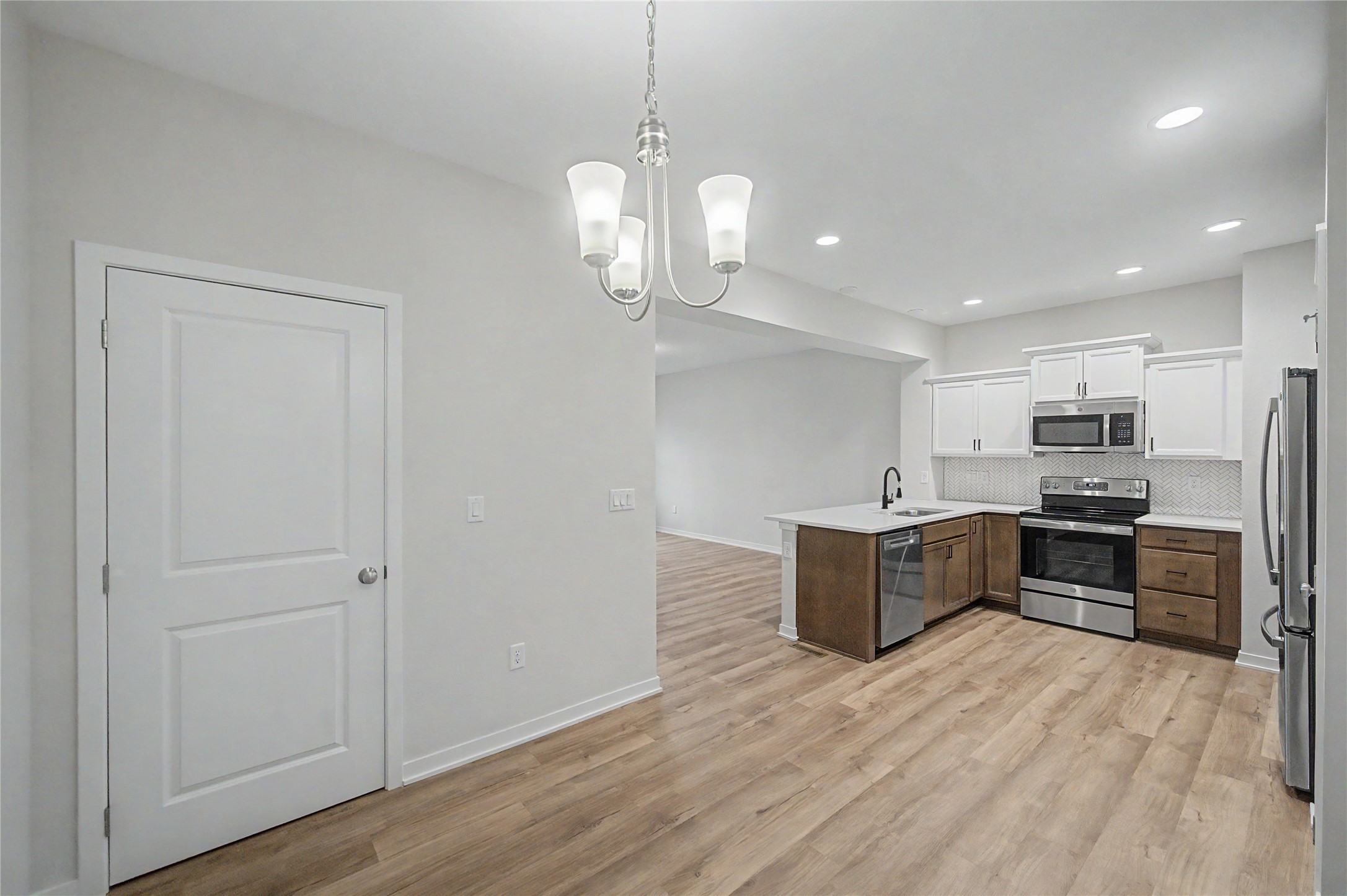 1291 S 91st Street Property Photo 4