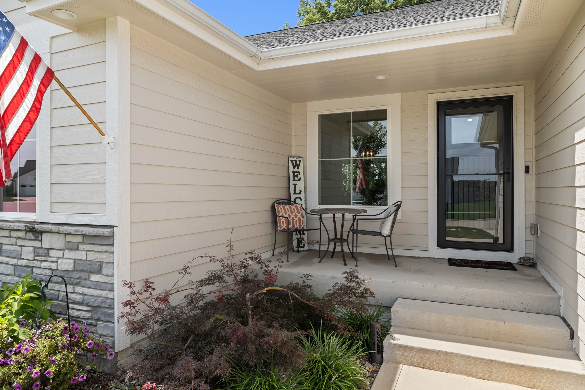 1127 Timber Ridge Drive Property Photo 4