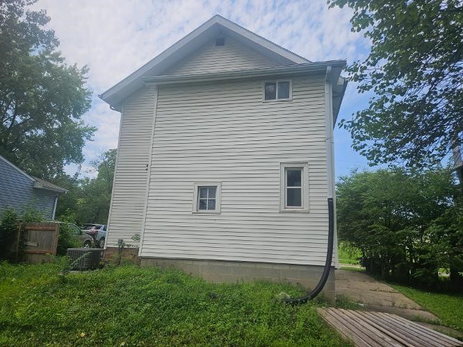 1241 4th Street Property Photo 11