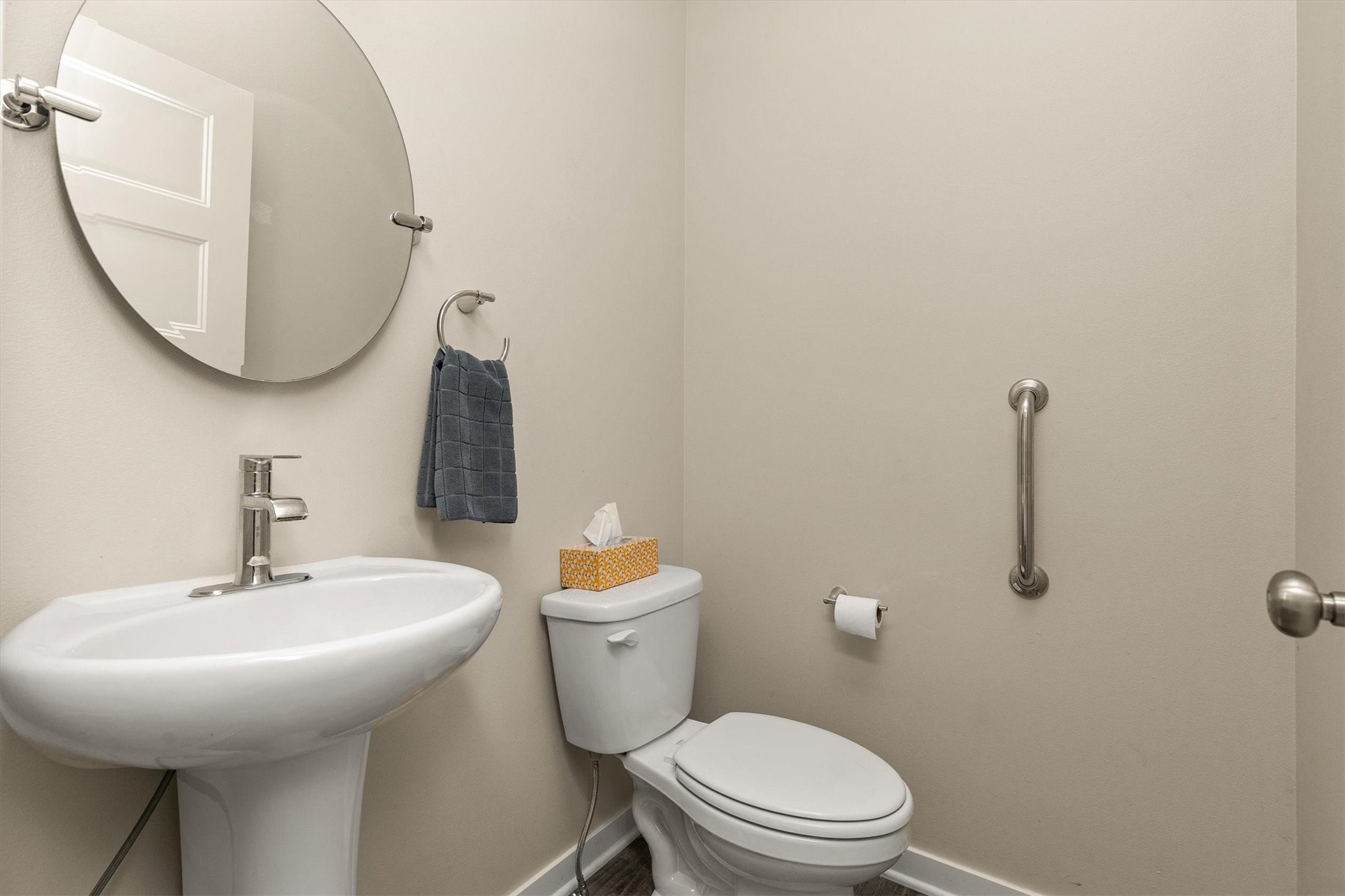 2505 Park Ridge Drive Property Photo 8