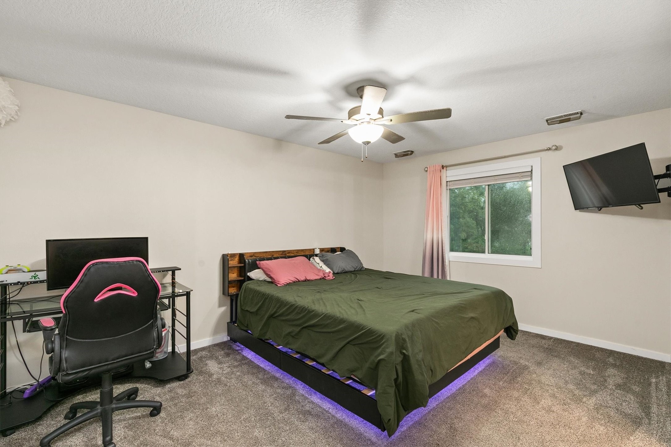 2505 Park Ridge Drive Property Photo 16