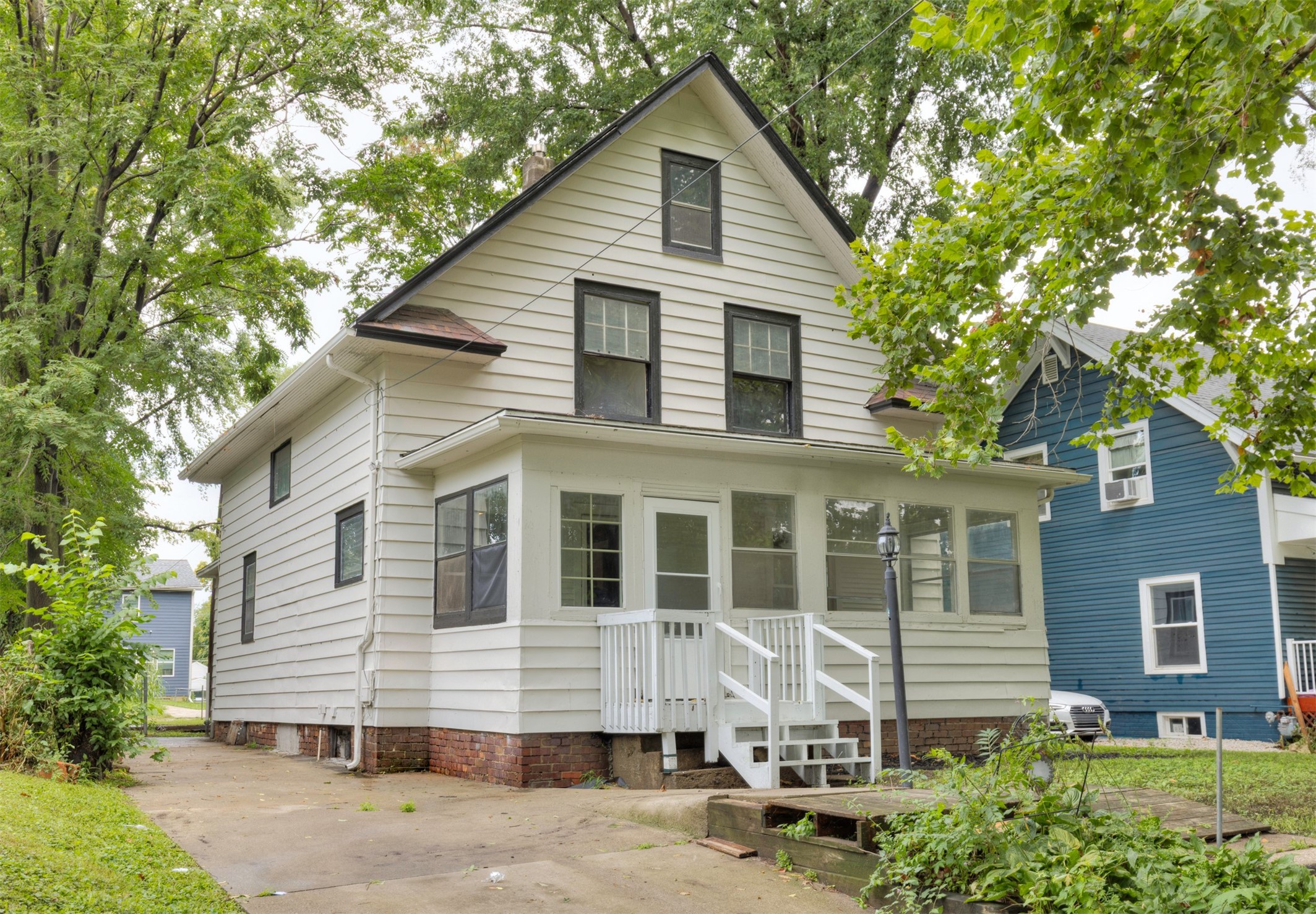1838 Capitol Avenue Property Photo 1