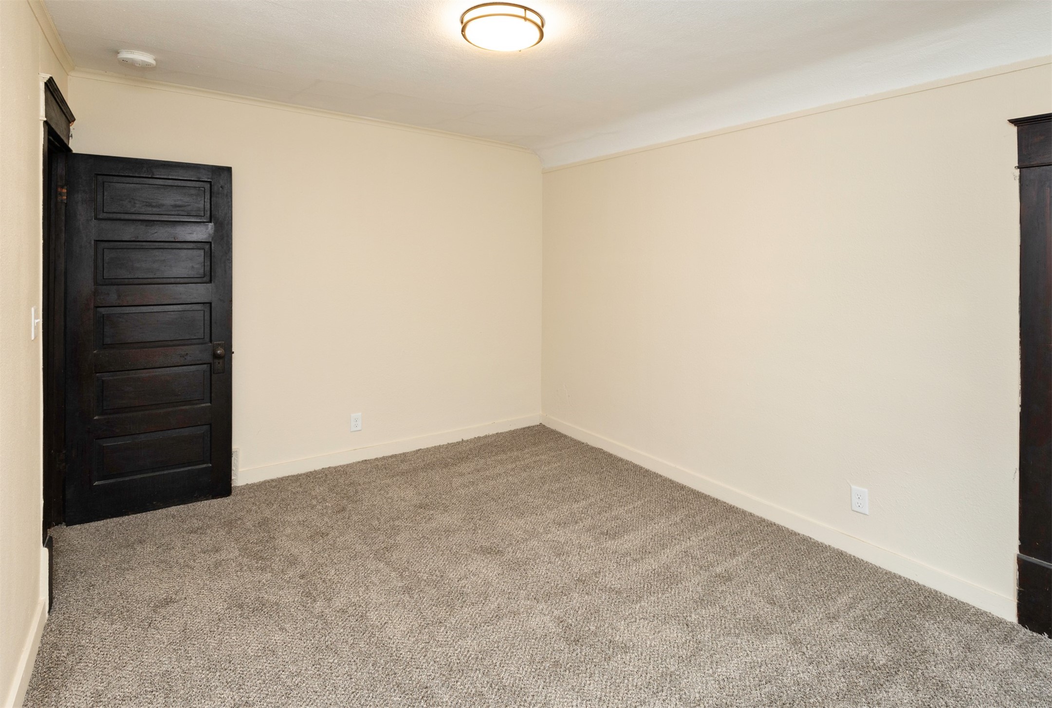 1838 Capitol Avenue Property Photo 16