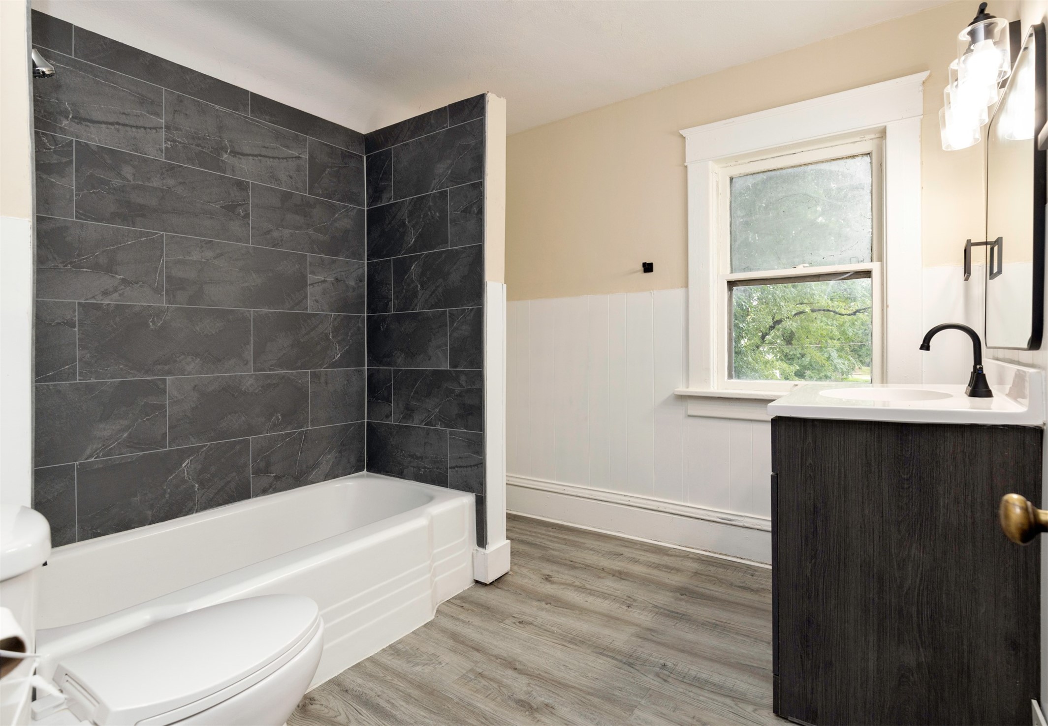 1838 Capitol Avenue Property Photo 19