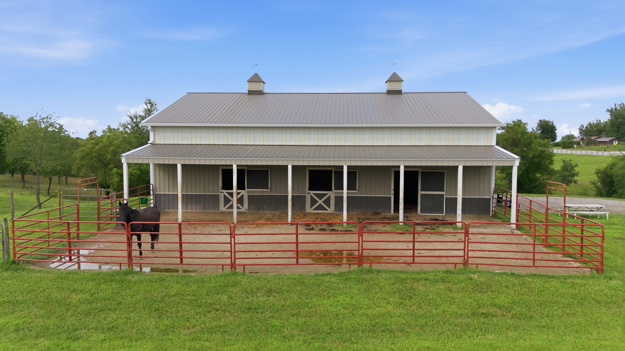 2699 Ridge Road Property Photo 11