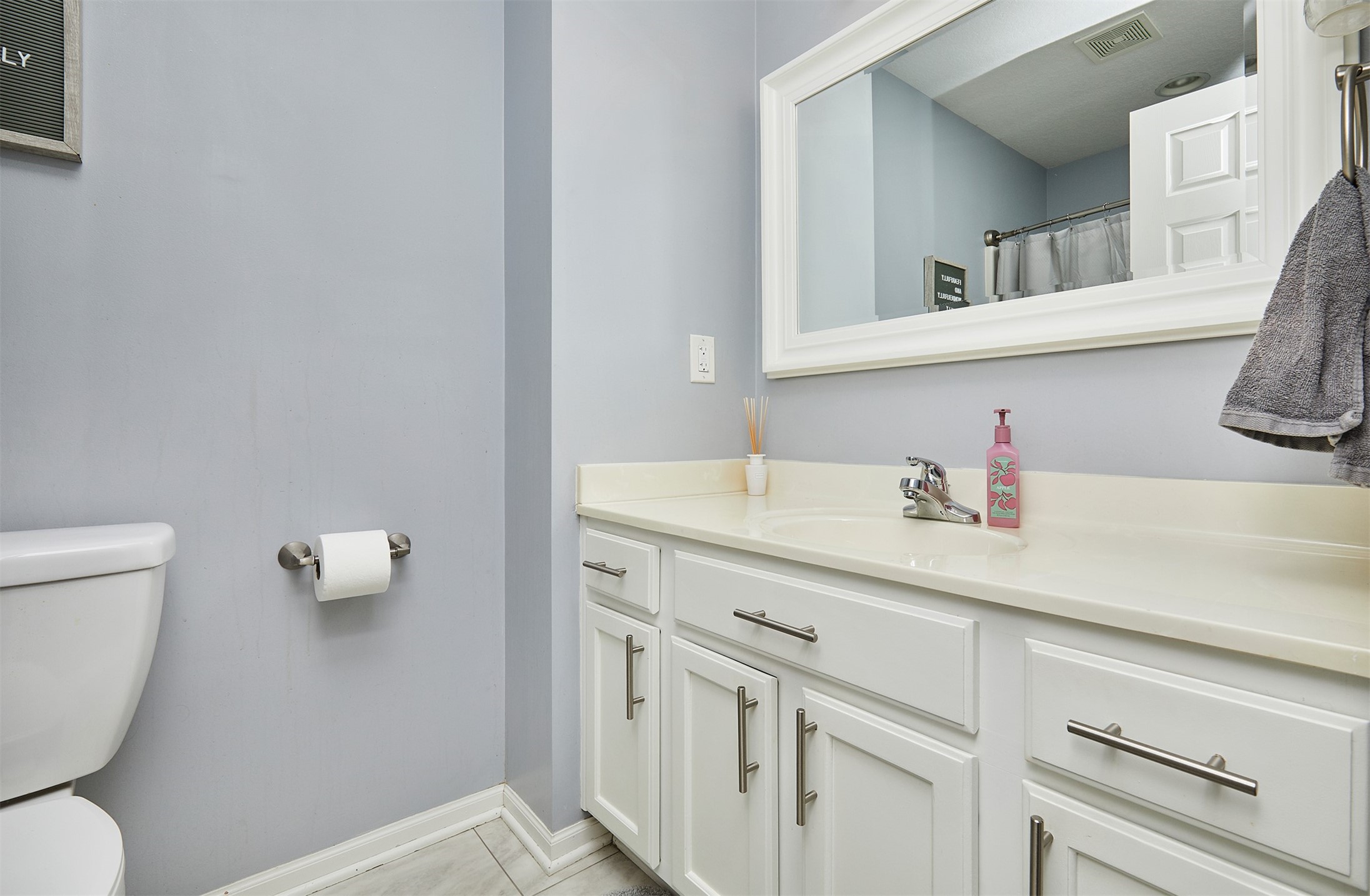 685 Se Woodcreek Drive Property Photo 26