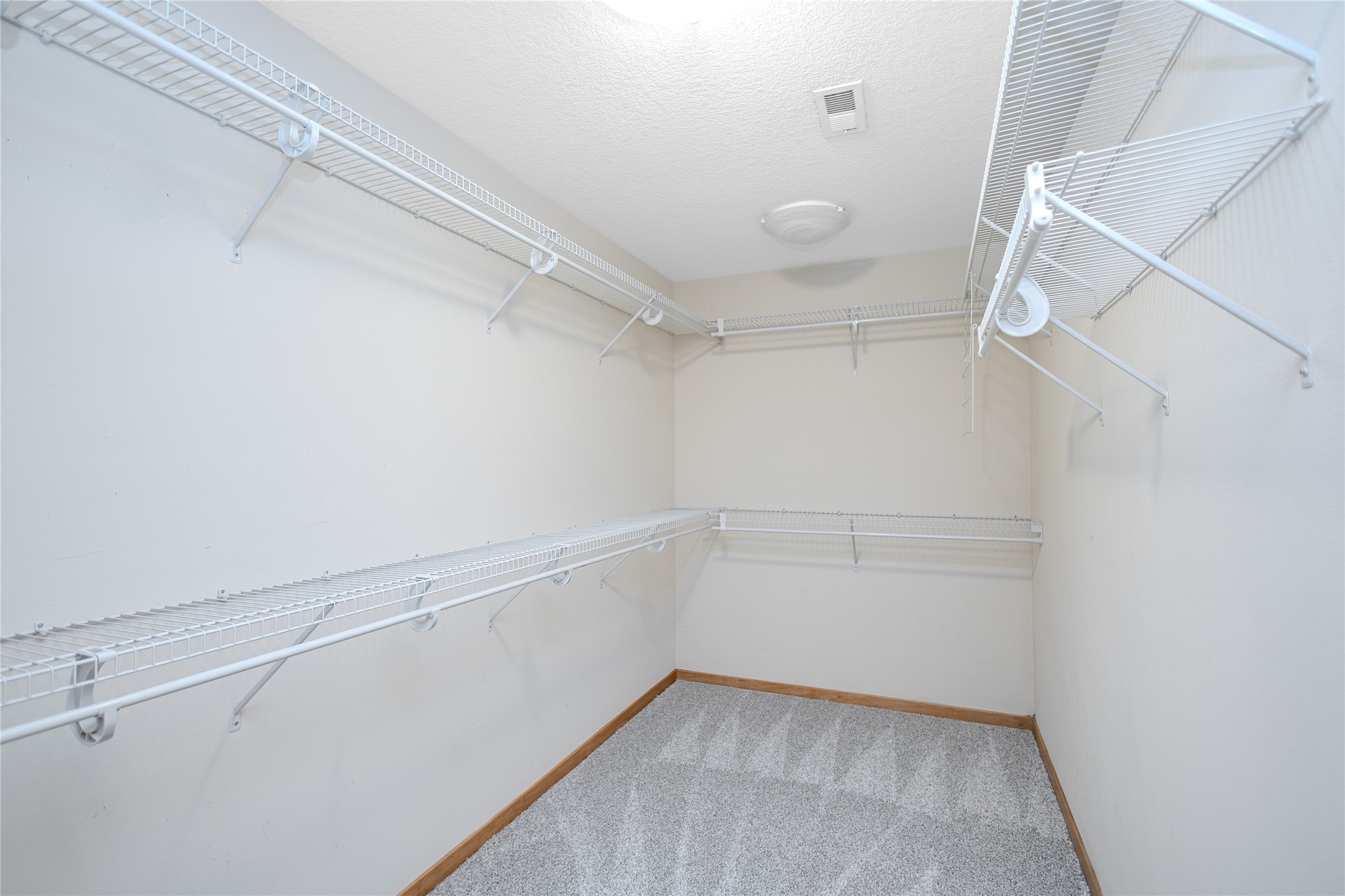 8340 Parkside Circle Property Photo 22