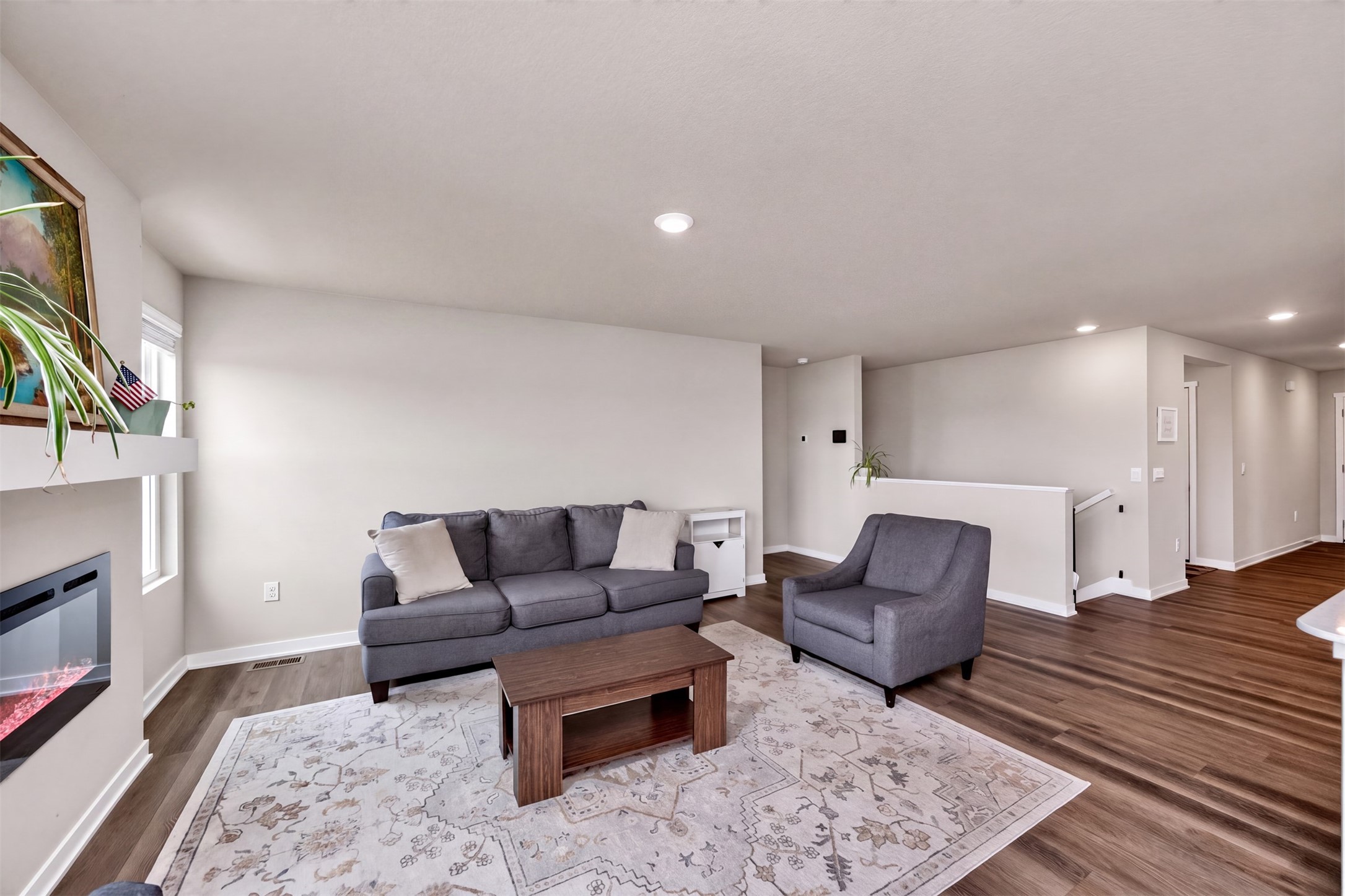 1636 Ne Deerfield Drive Property Photo 6