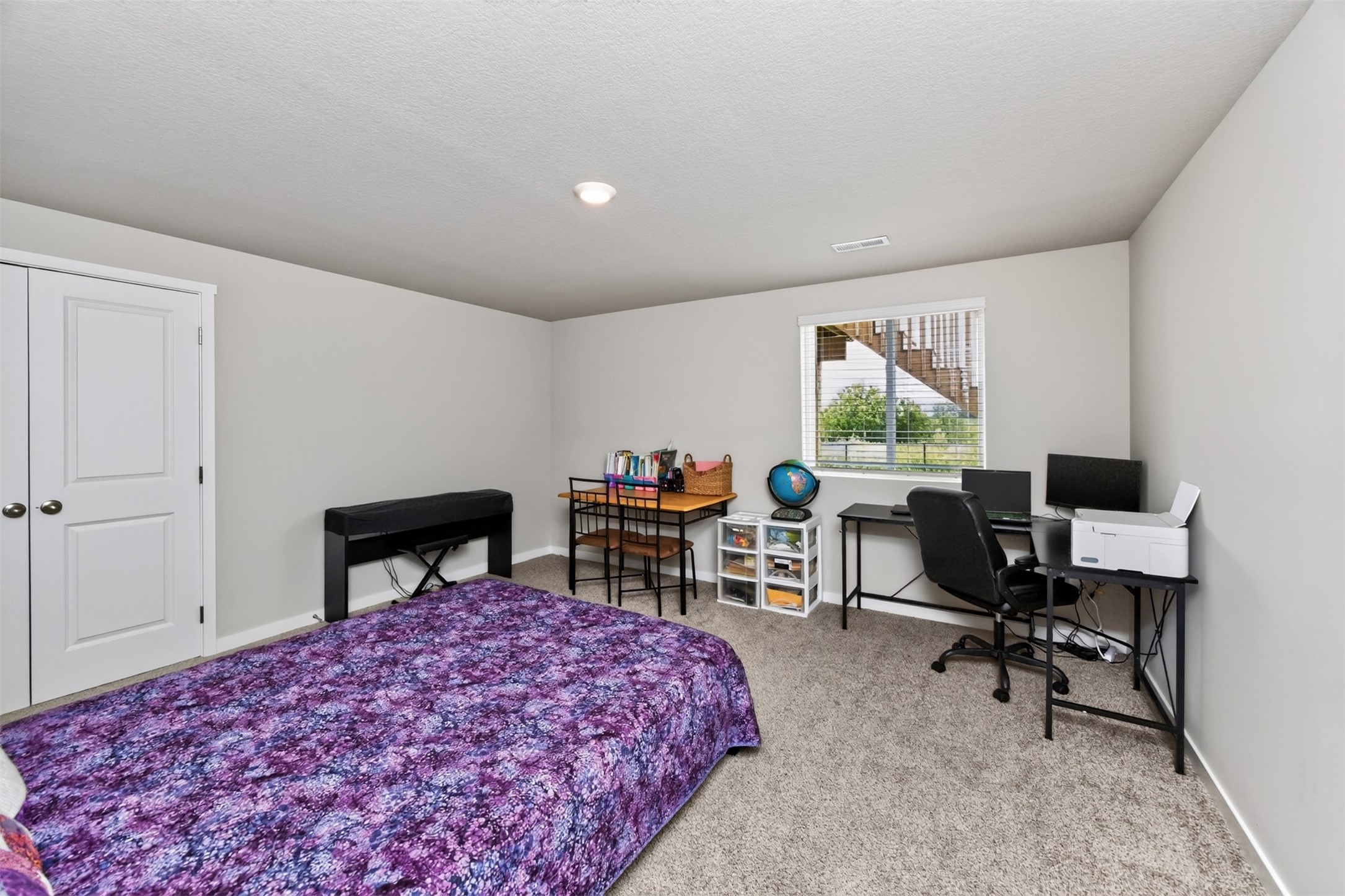 1636 Ne Deerfield Drive Property Photo 26