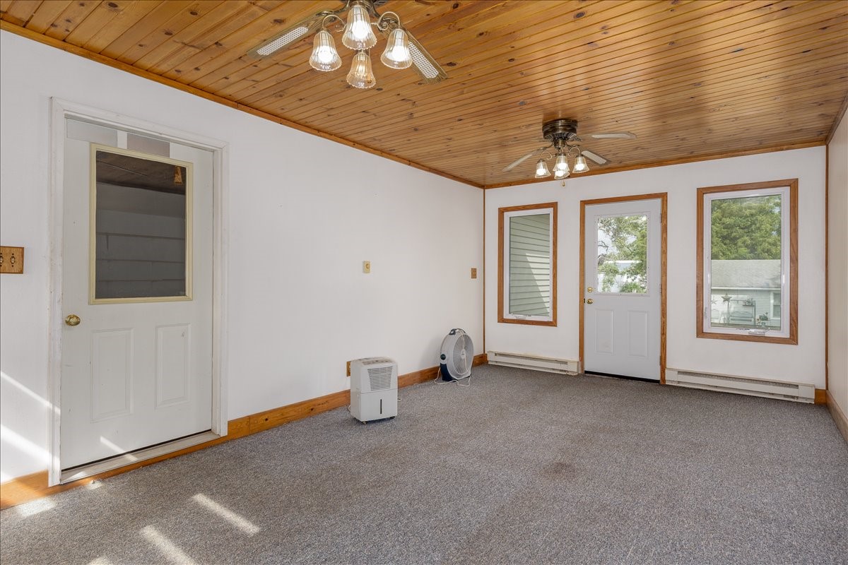 507 2nd Street Property Photo 17