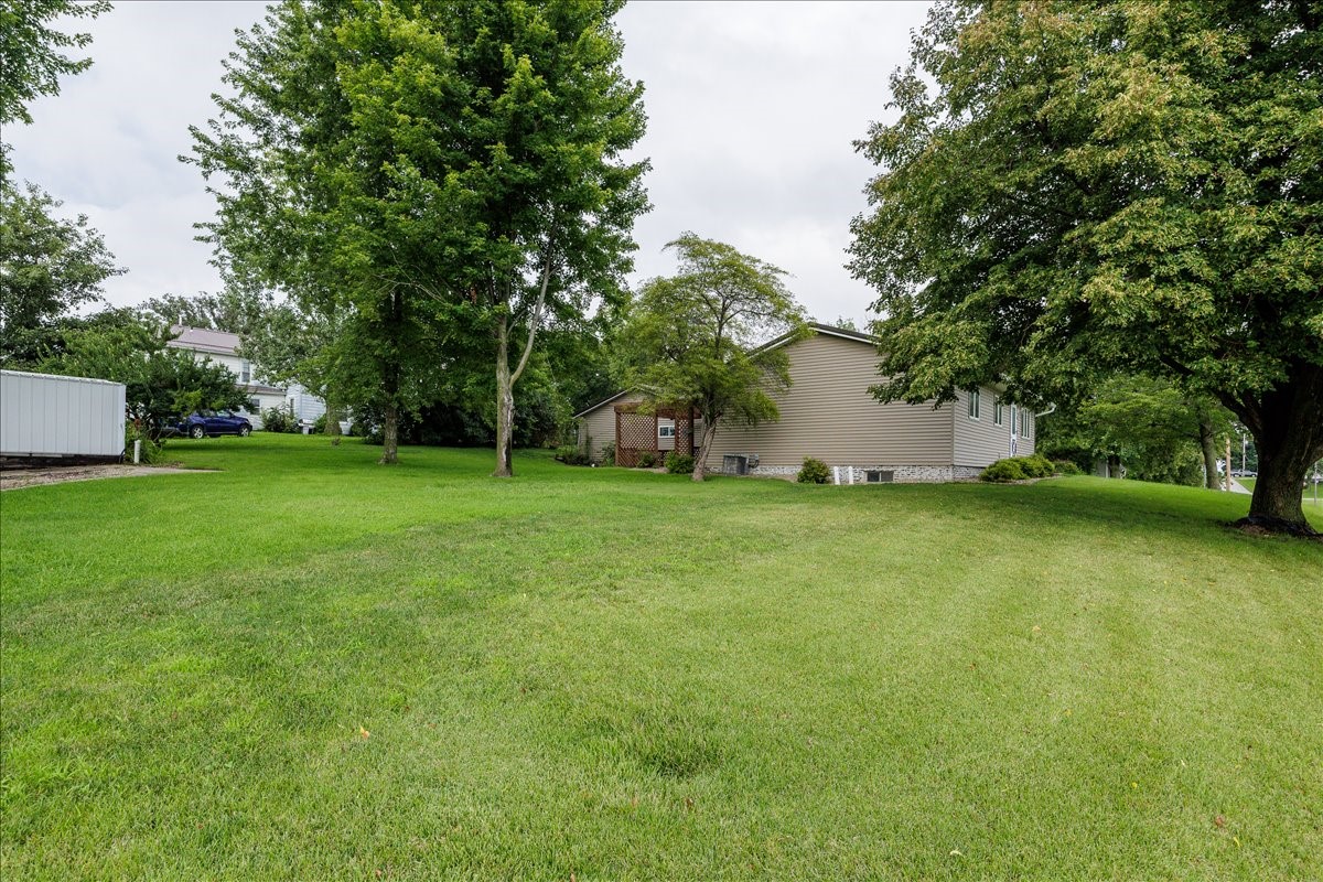 507 2nd Street Property Photo 26