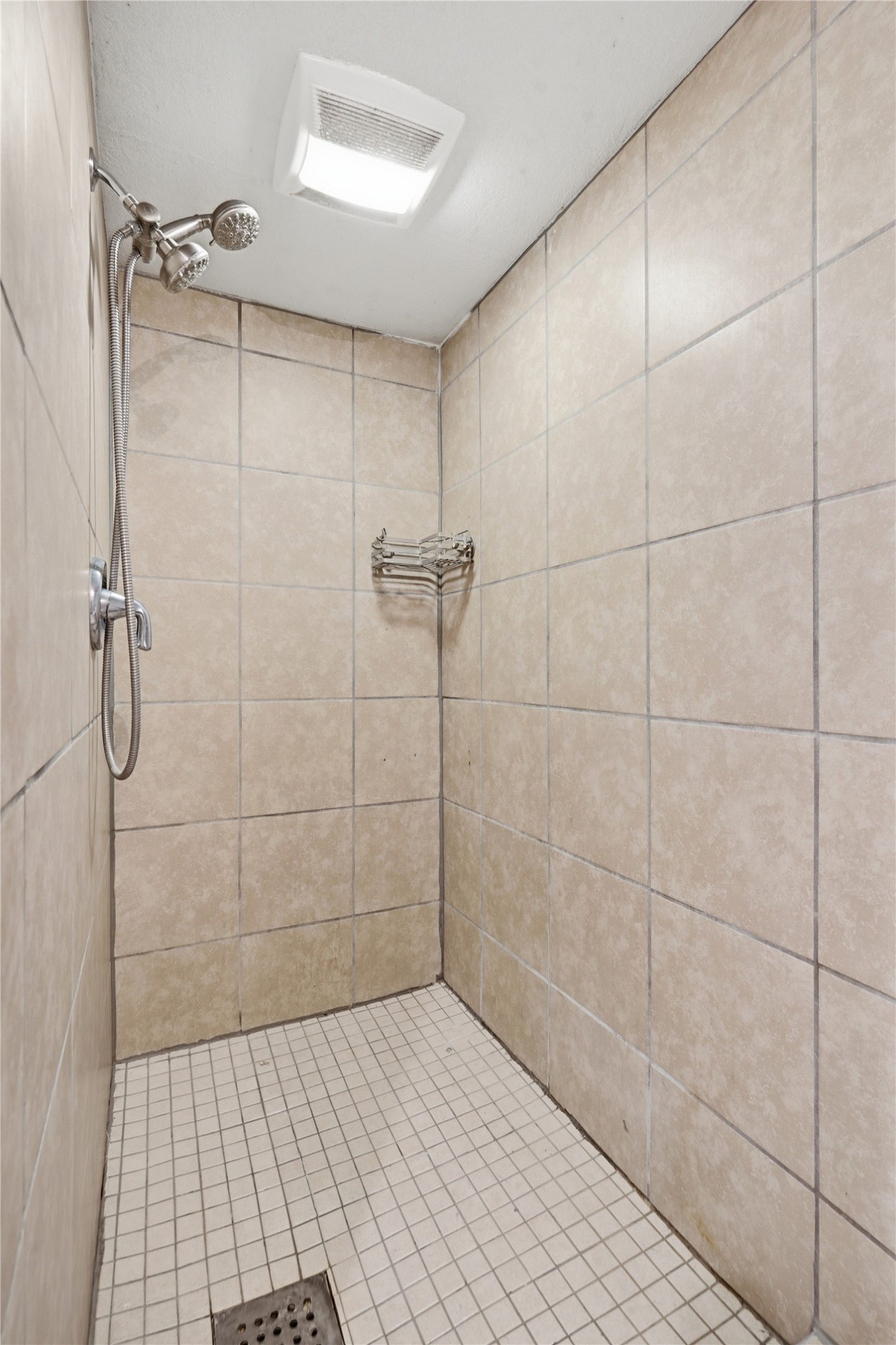 900 E Girard Avenue Property Photo 17